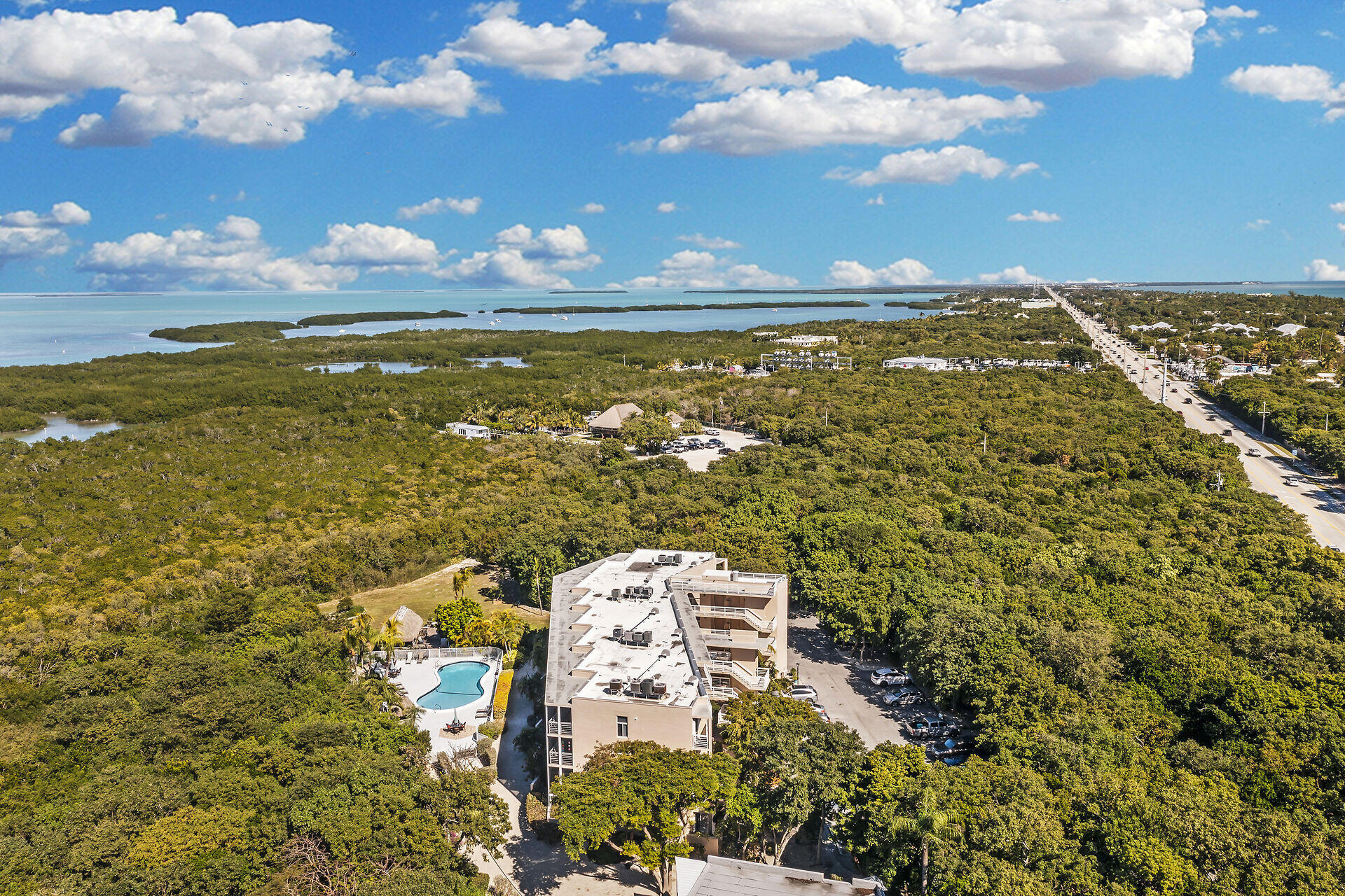 80450 Overseas Highway Apt 106 Property Photo 33