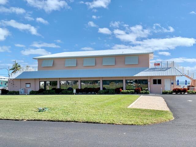 814 S Emerald Drive Property Photo 22