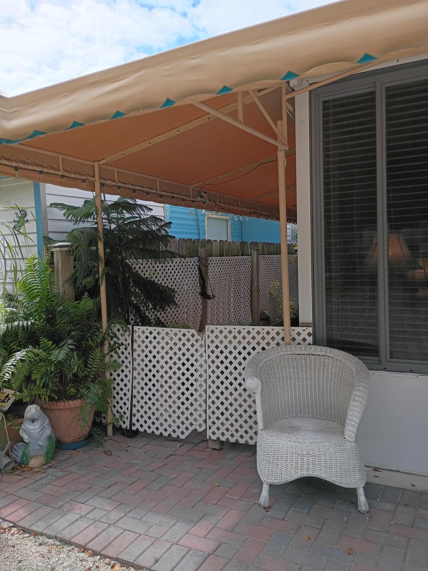 101551 Overseas Highway 147 Property Photo 4