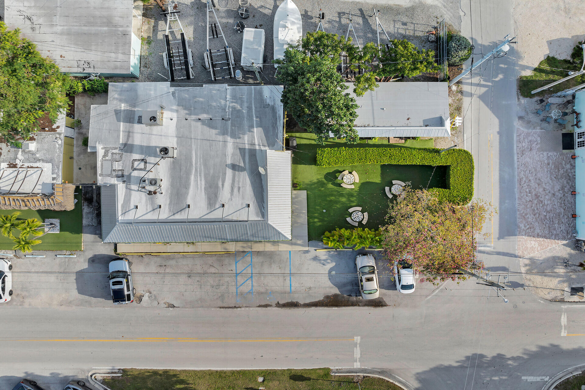 105 Palm Avenue Property Photo 11