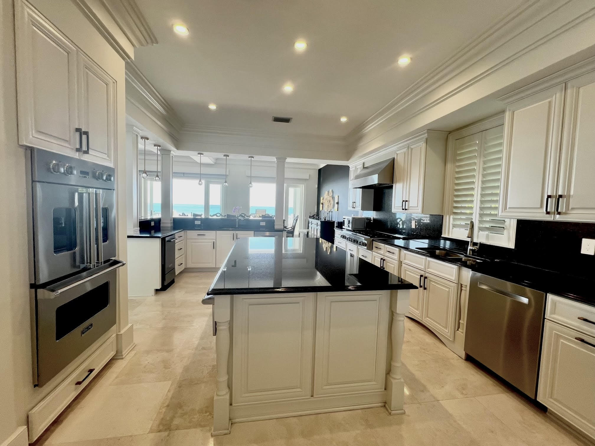 20 Avacado Street Property Photo 19