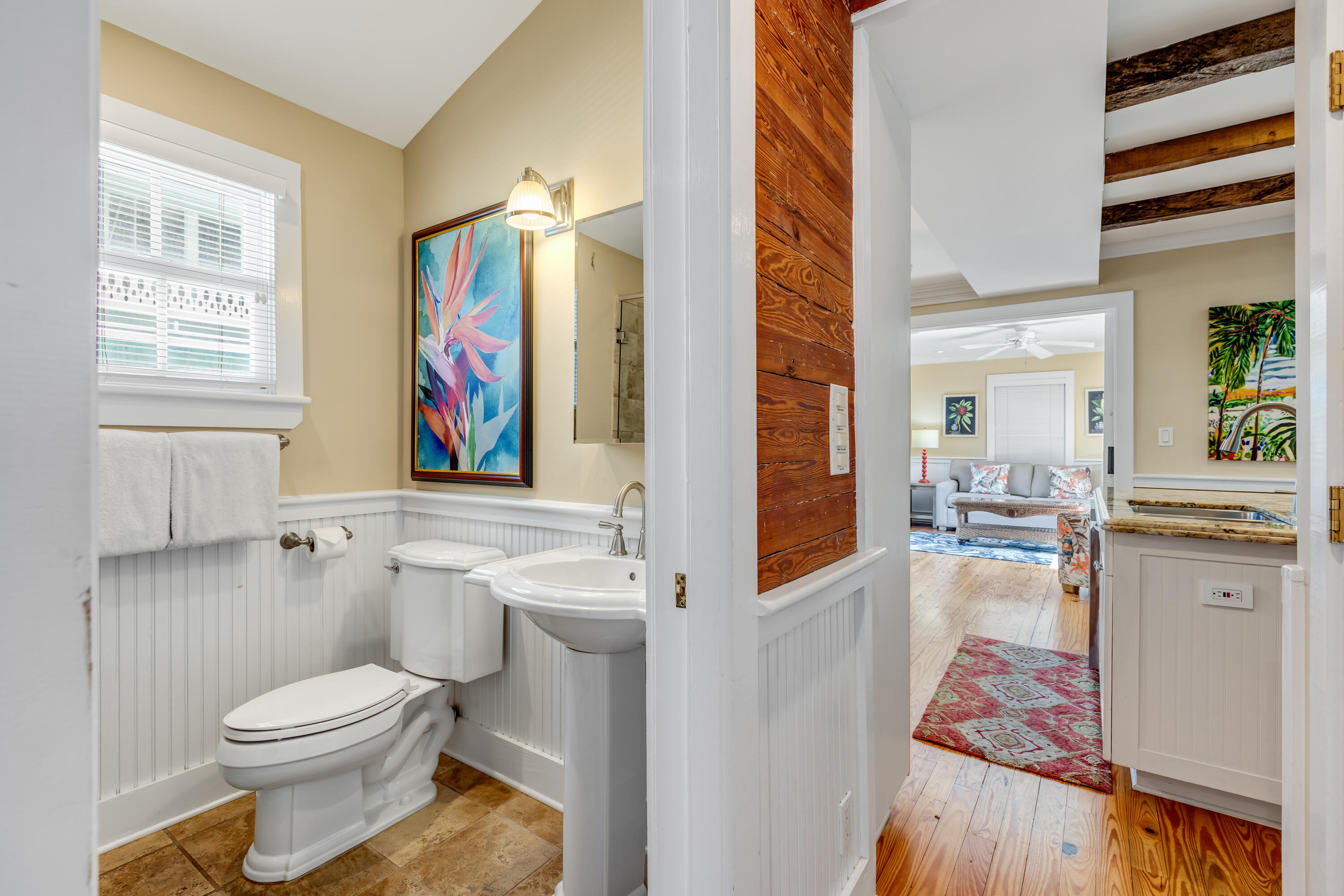 413 Frances Street Property Photo 25