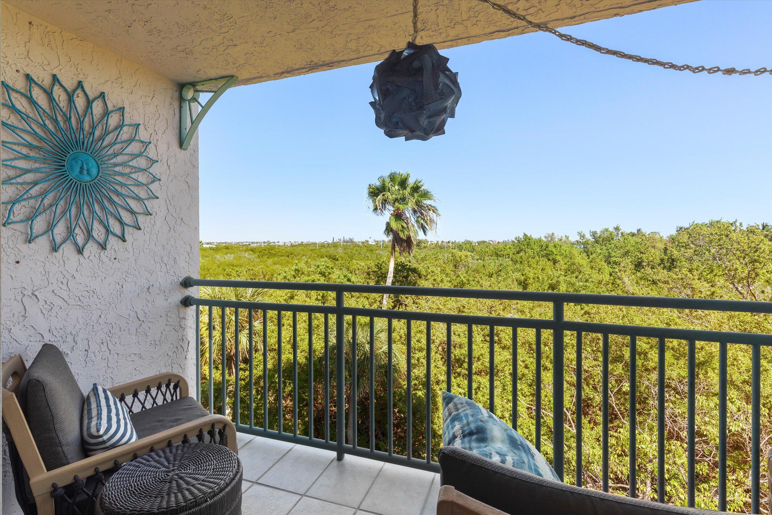 3675 Seaside Drive 342 Property Photo 5