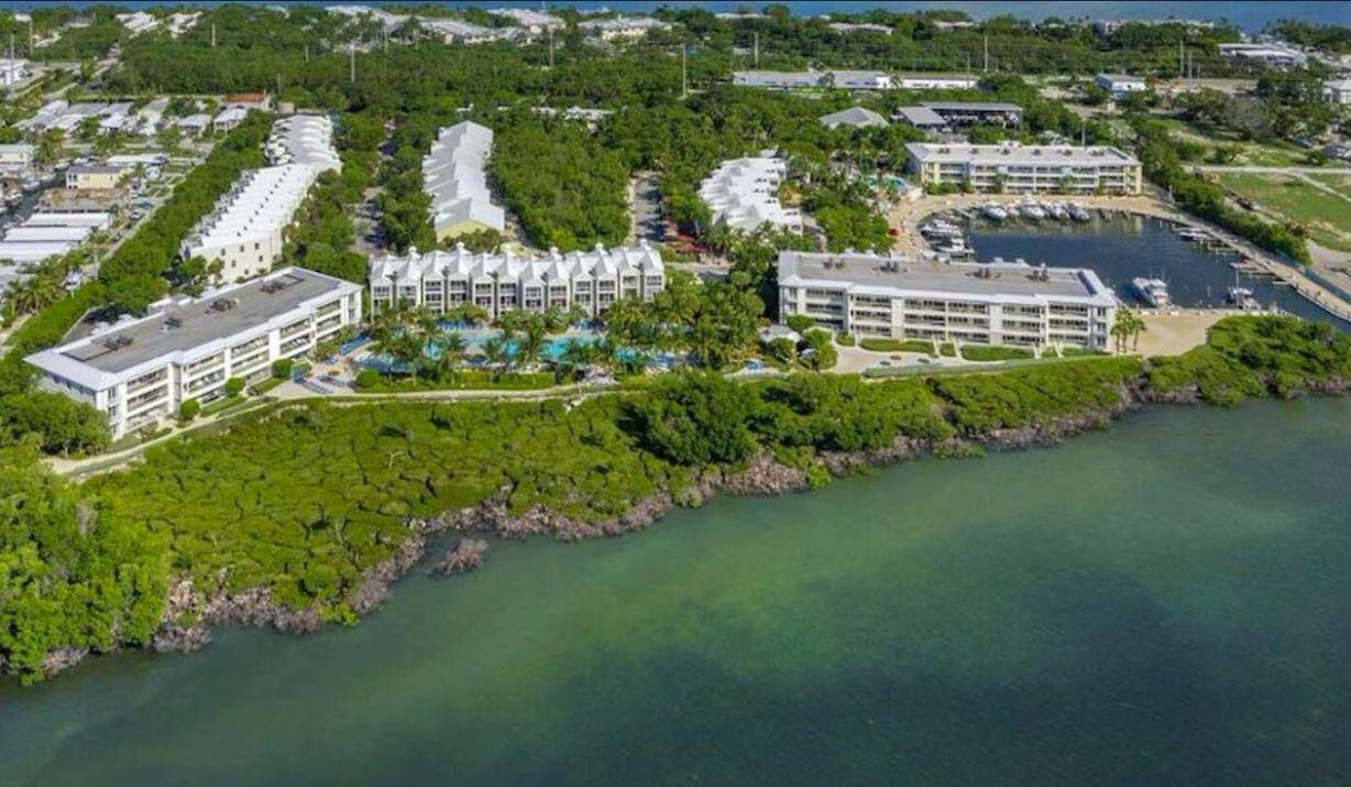 97501 Overseas Highway 114 Property Photo 40