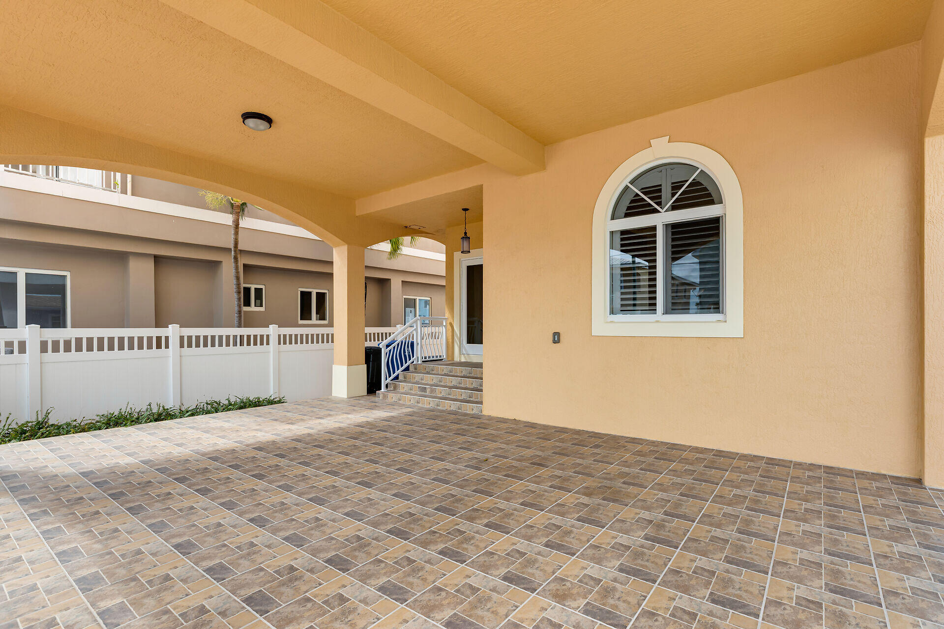 226 Normandy Drive Property Photo 20