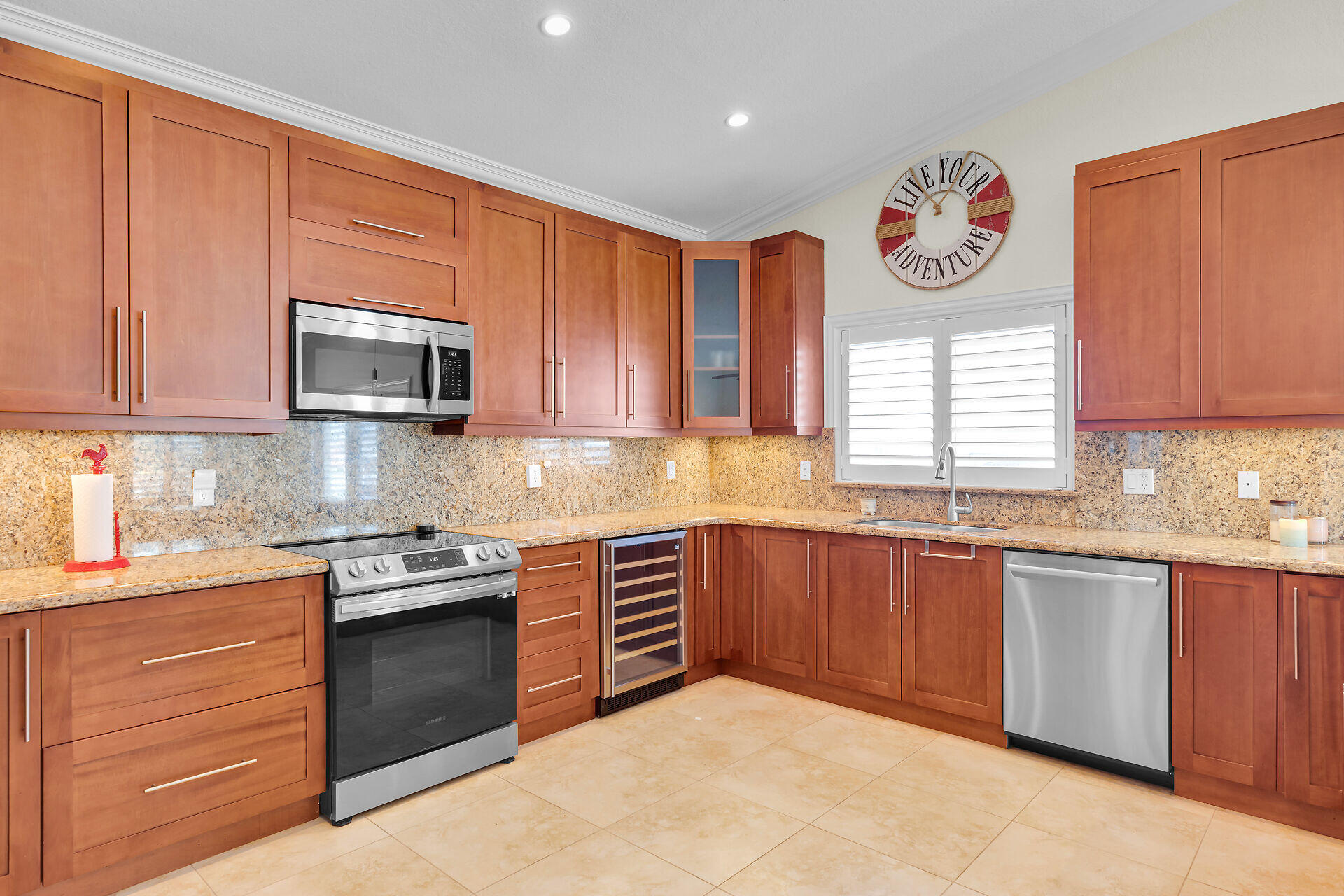 226 Normandy Drive Property Photo 44