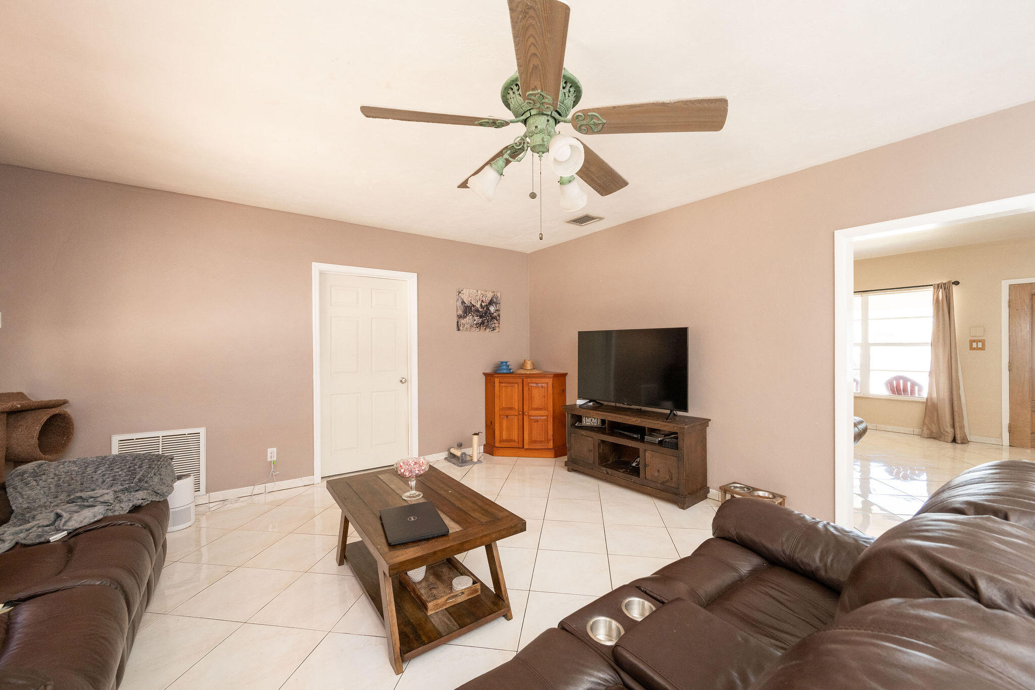 1409 4th Street Property Photo 10