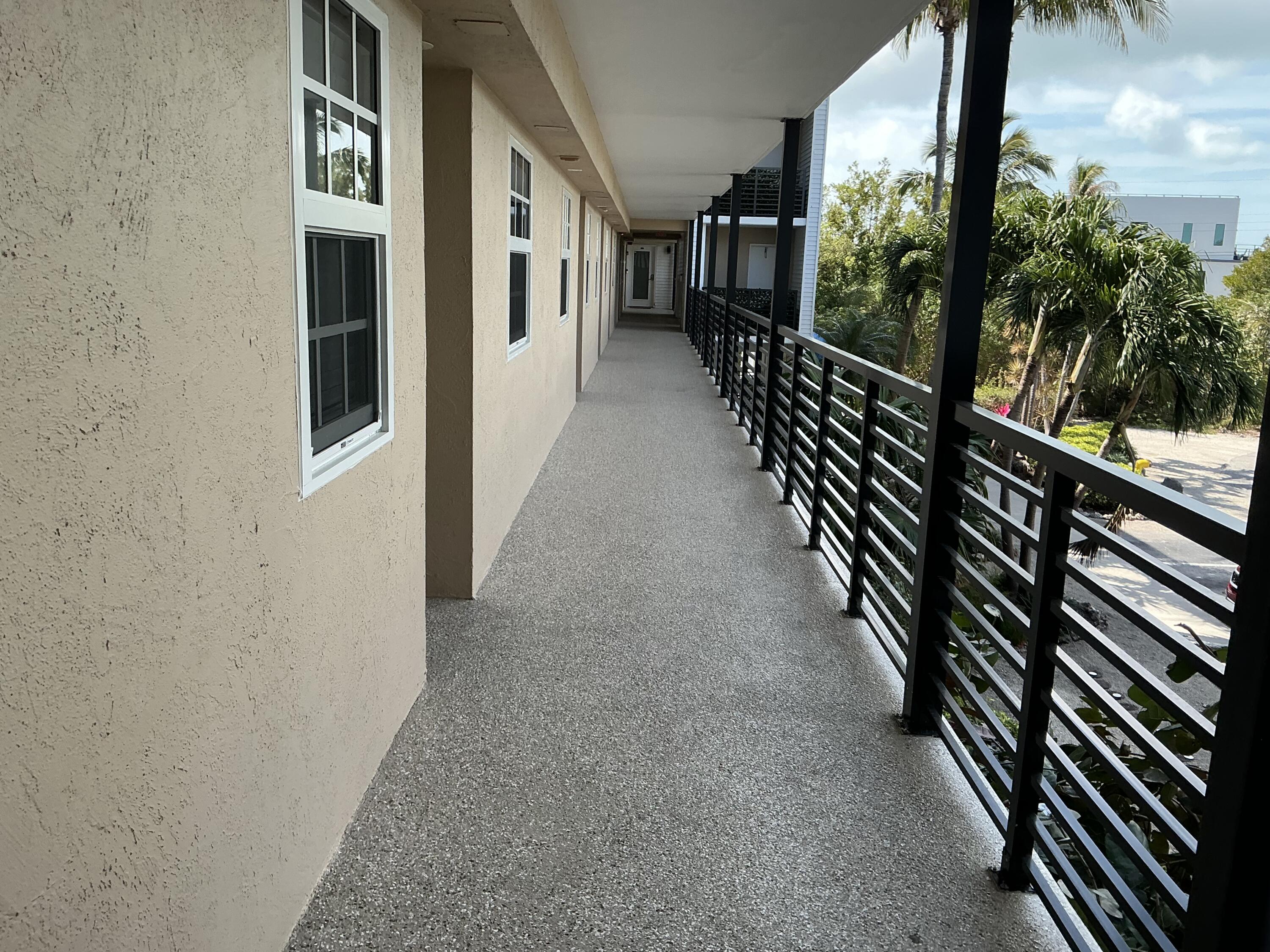 500 Burton Drive 1415 Property Photo 23