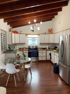 919 Lobster Lane Property Photo 5