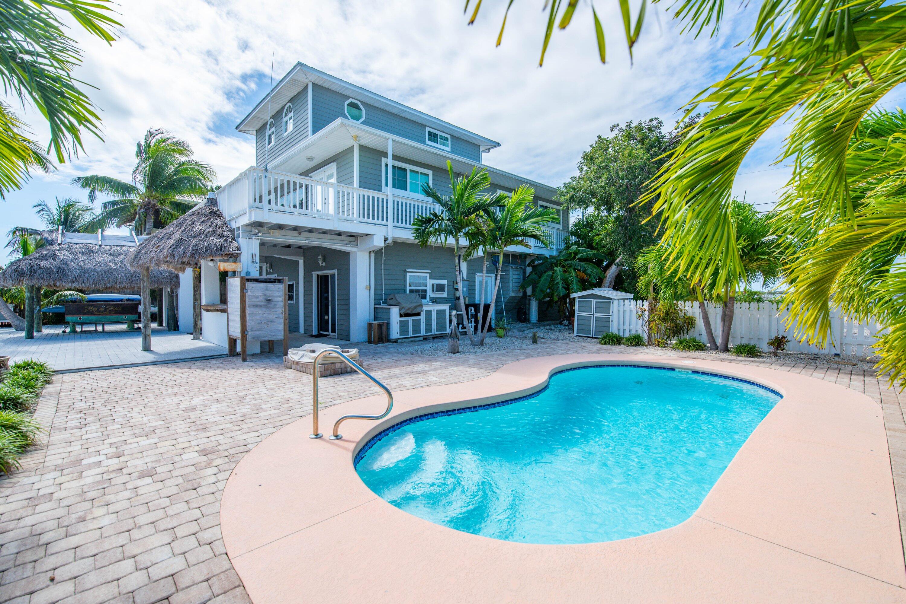 643 Indies Road Property Photo 1