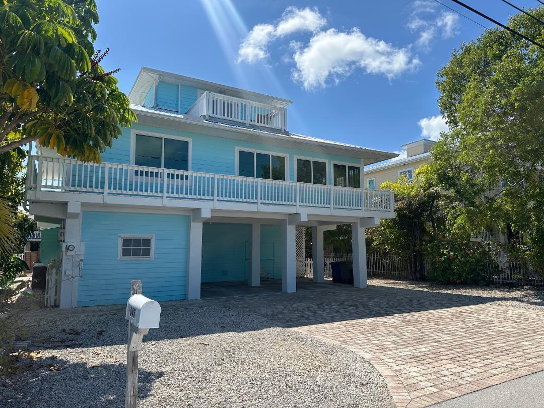 643 Indies Road Property Photo 2