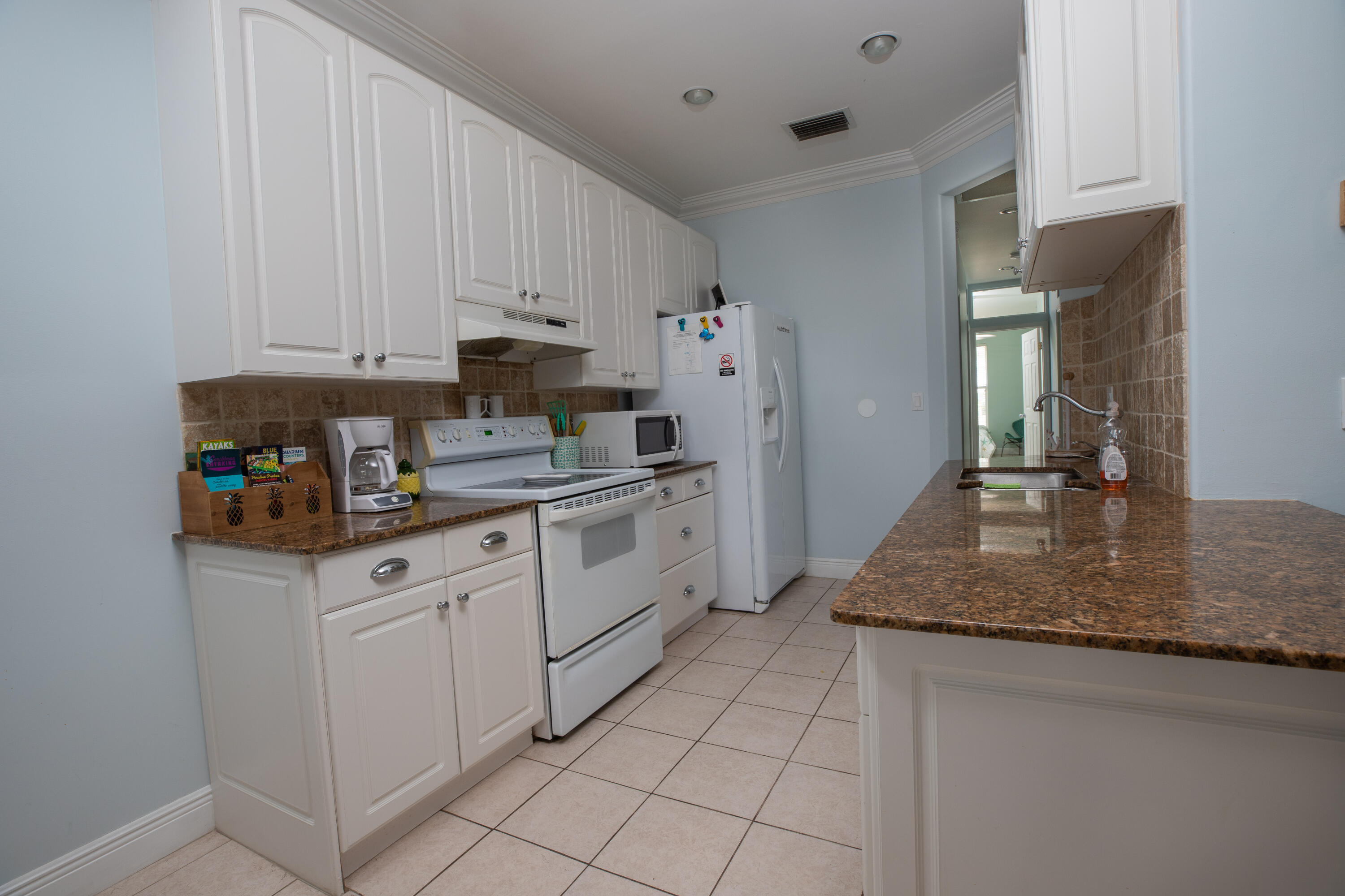 441 3rd Street Property Photo 5