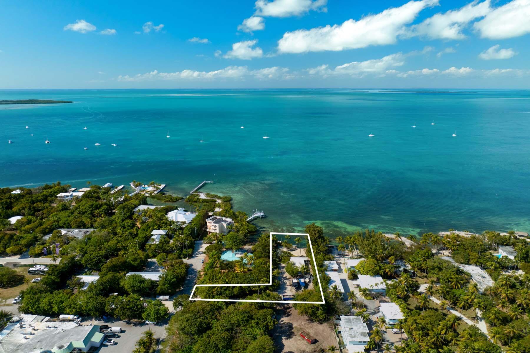 150 List Street Property Photo 1