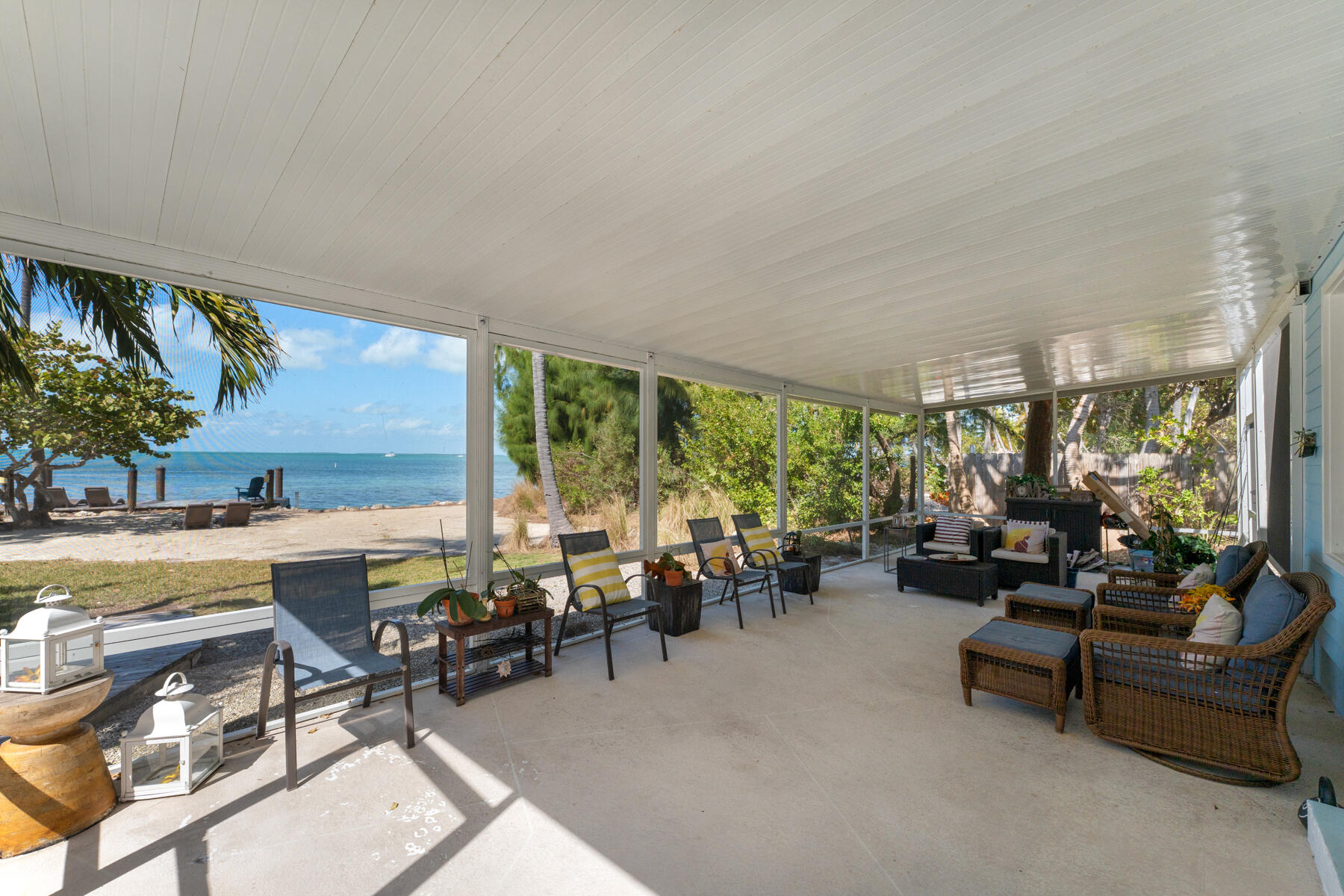 150 List Street Property Photo 22