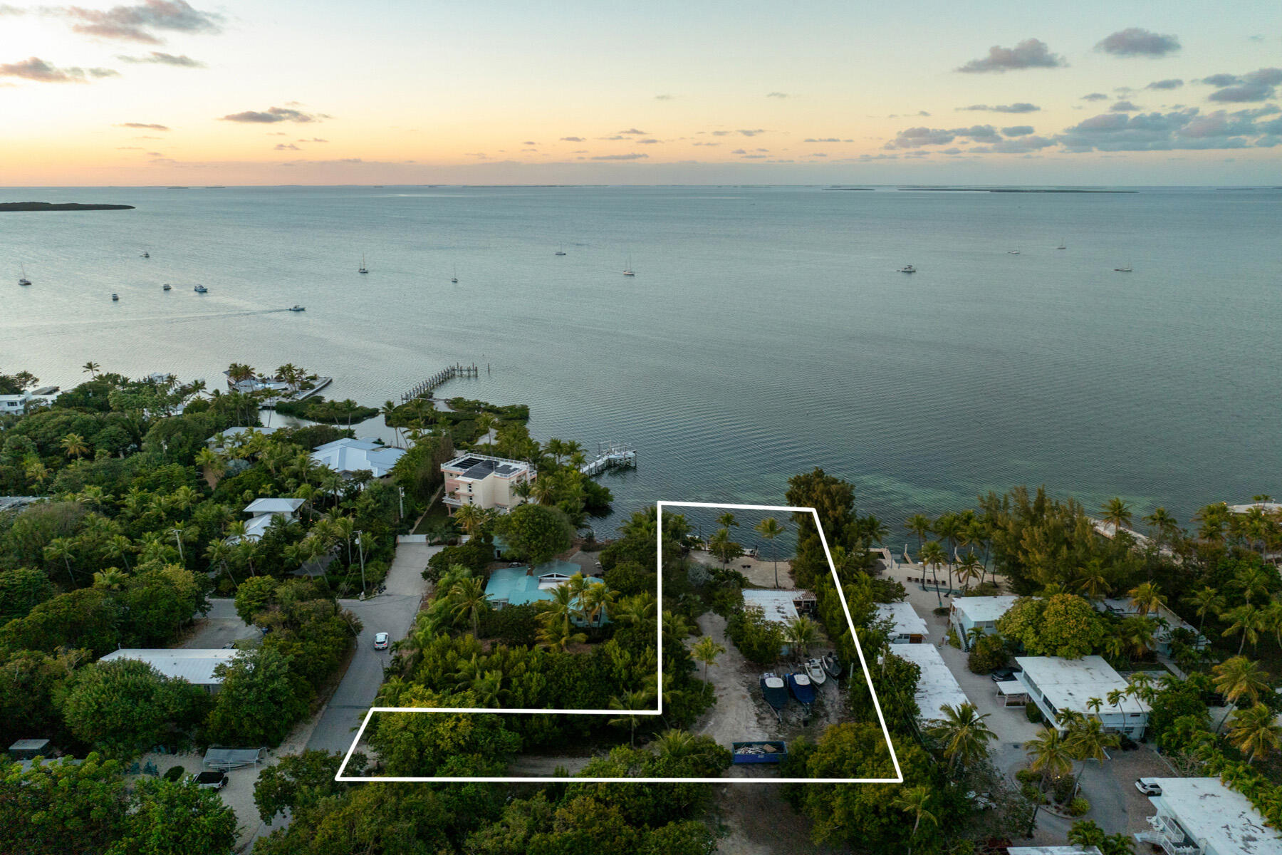 150 List Street Property Photo 29