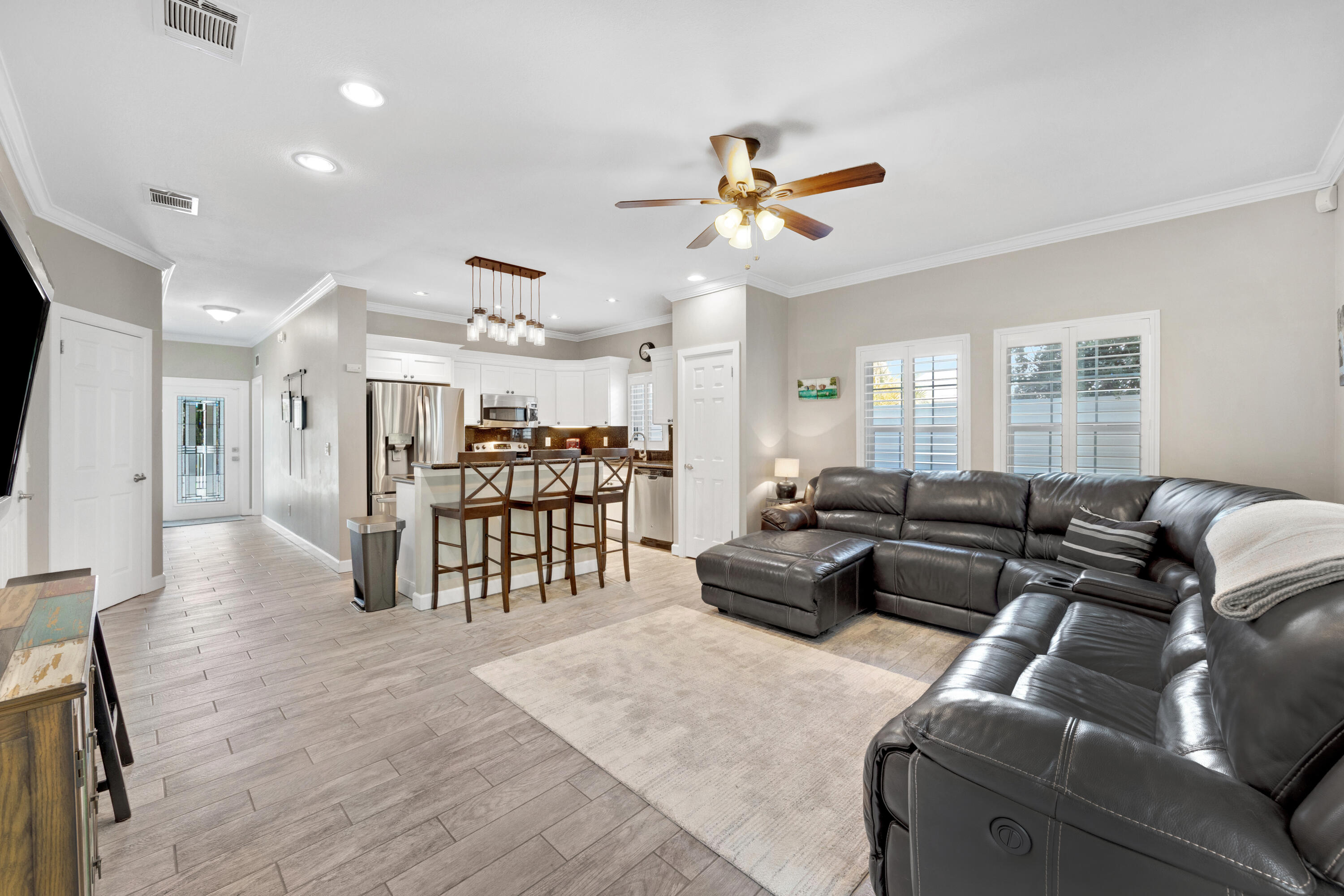 1607 Sunshine Drive Property Photo 3