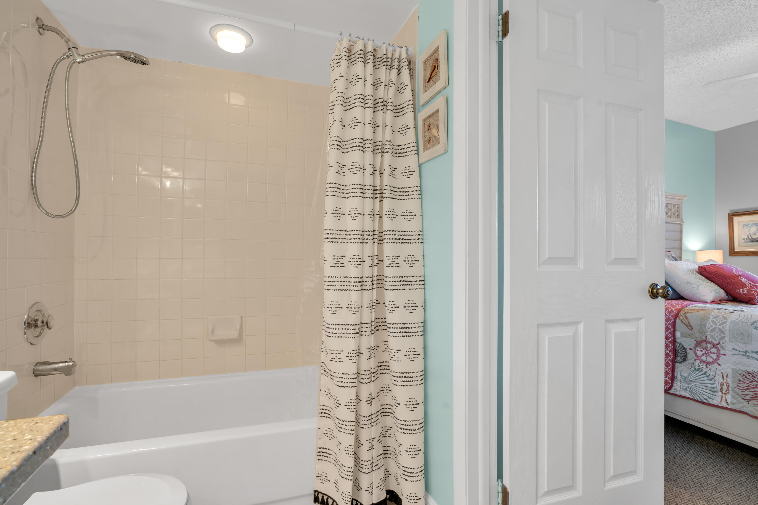 500 Burton Drive 1210 Property Photo 28
