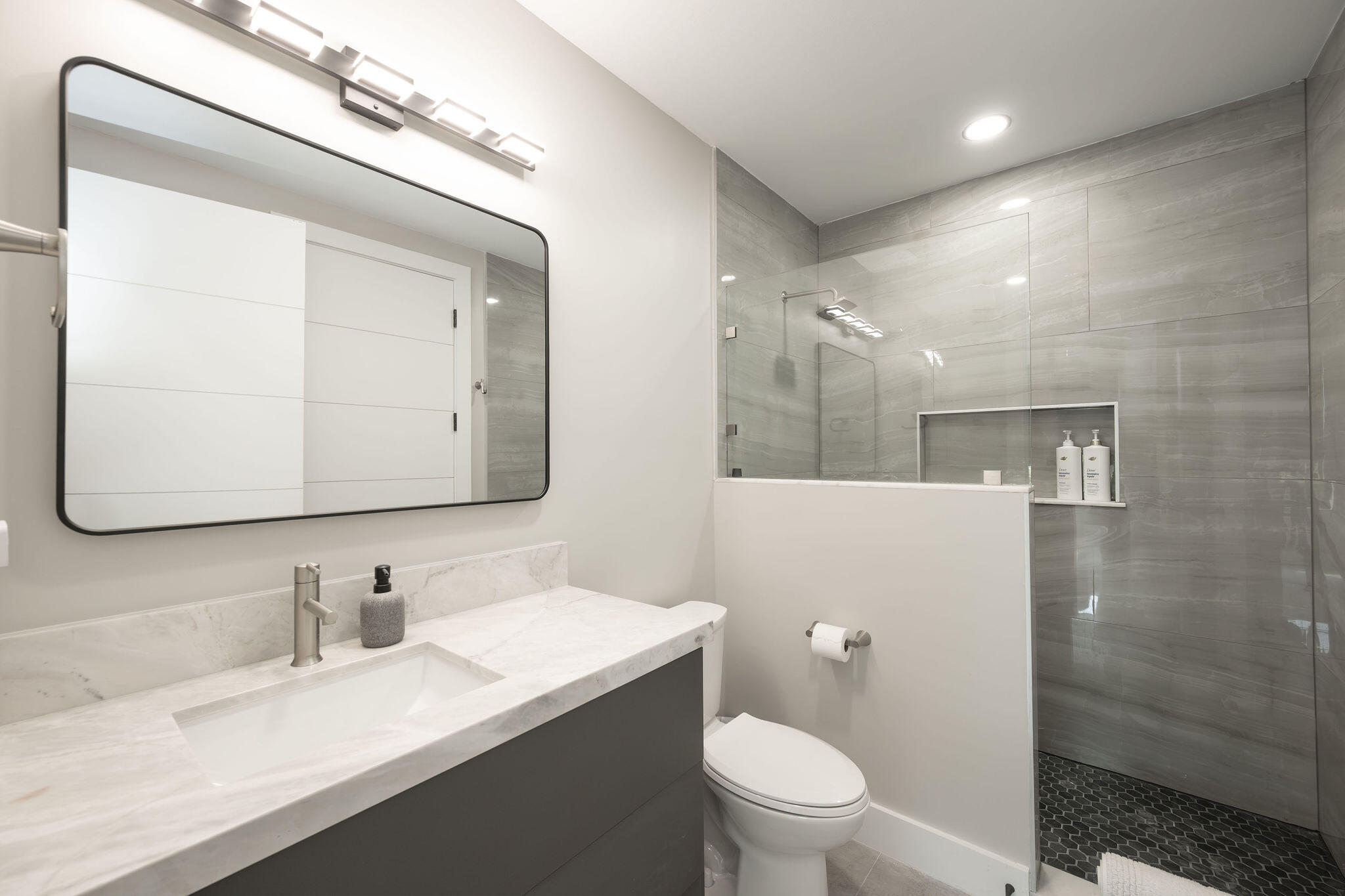 3 Evergreen Avenue Property Photo 31