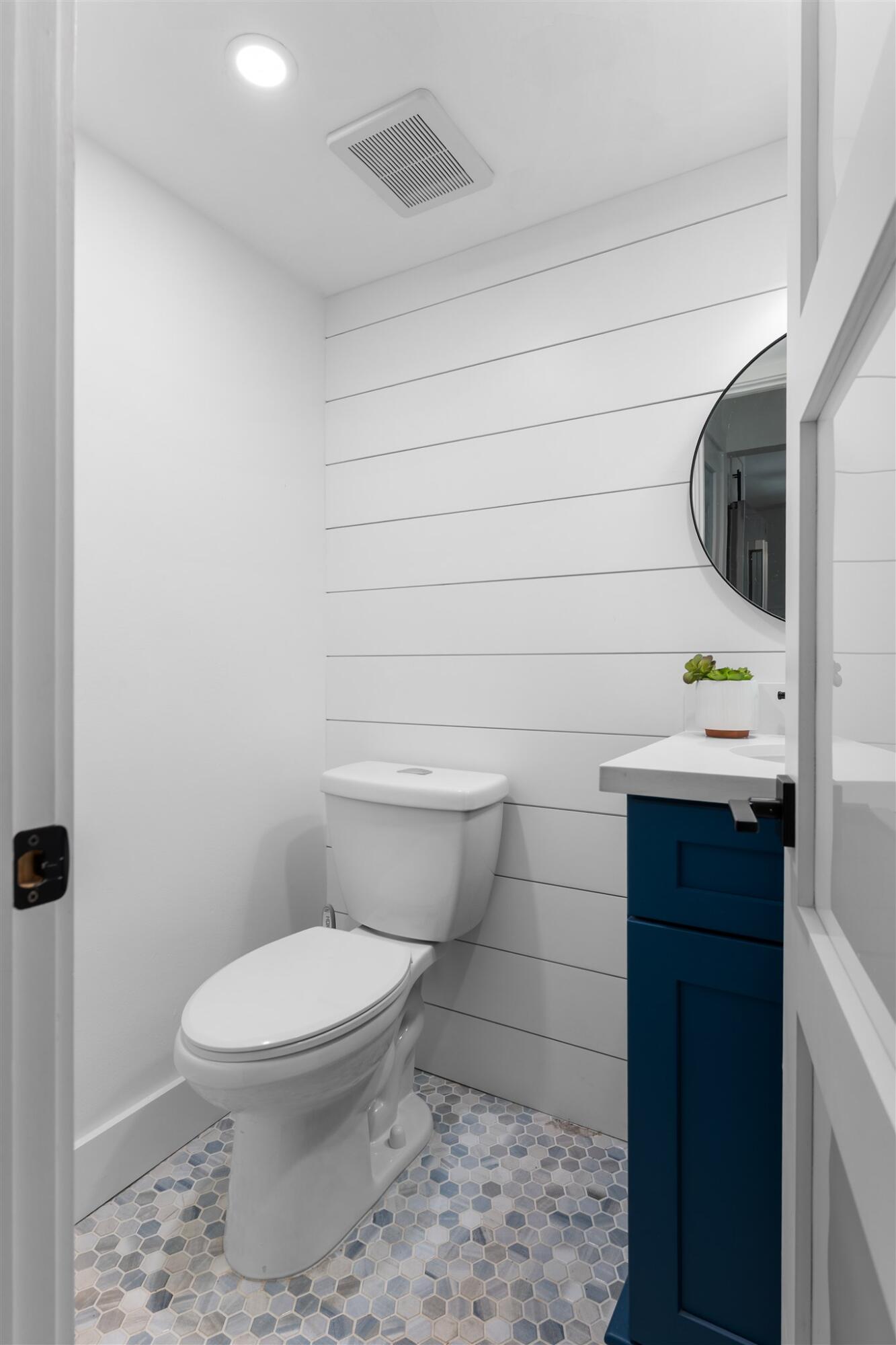 601 W Ocean Drive 105d Property Photo 17