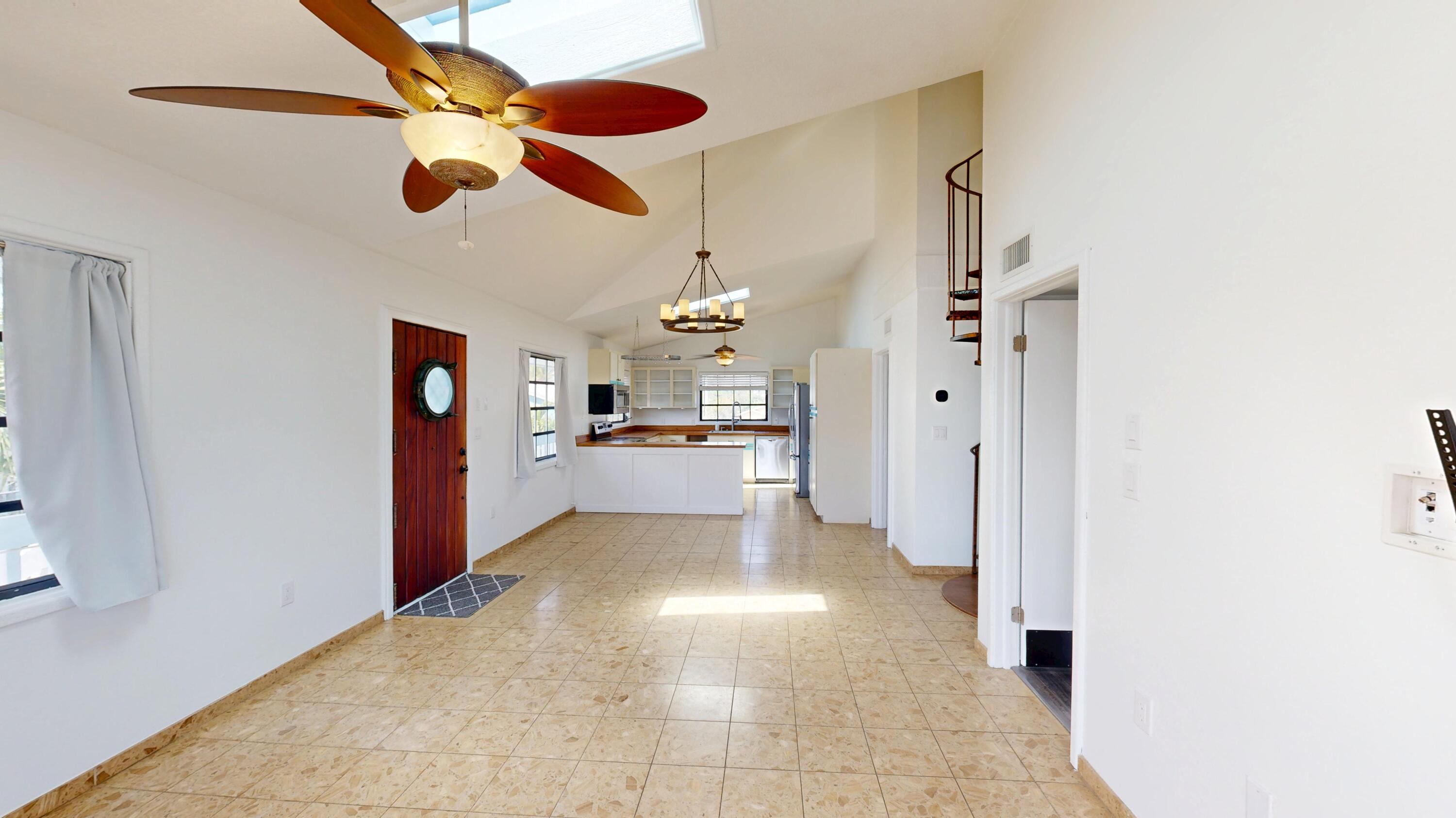 87 Marina Avenue Property Photo 6