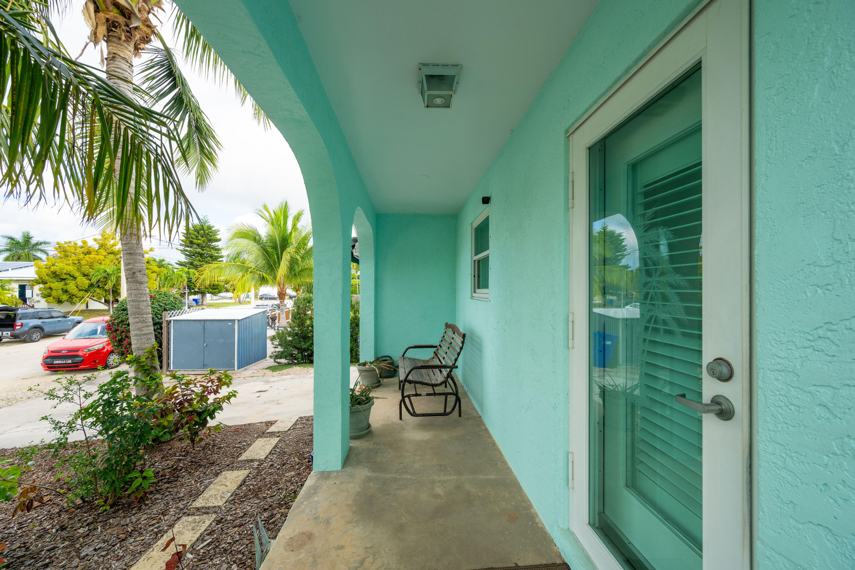 1613 Trinidad Drive Property Photo 3