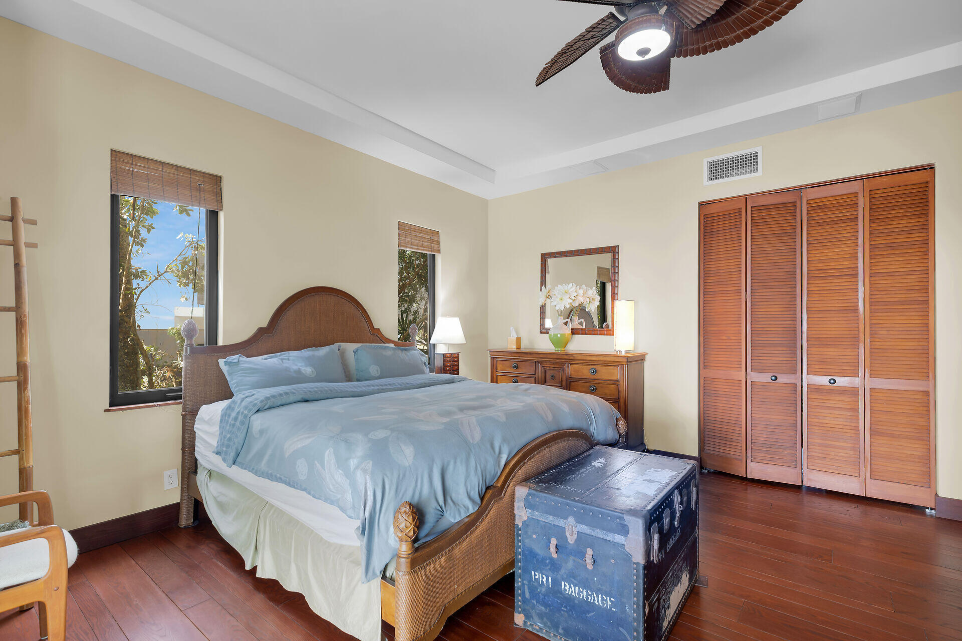 352 Sound Drive Property Photo 15
