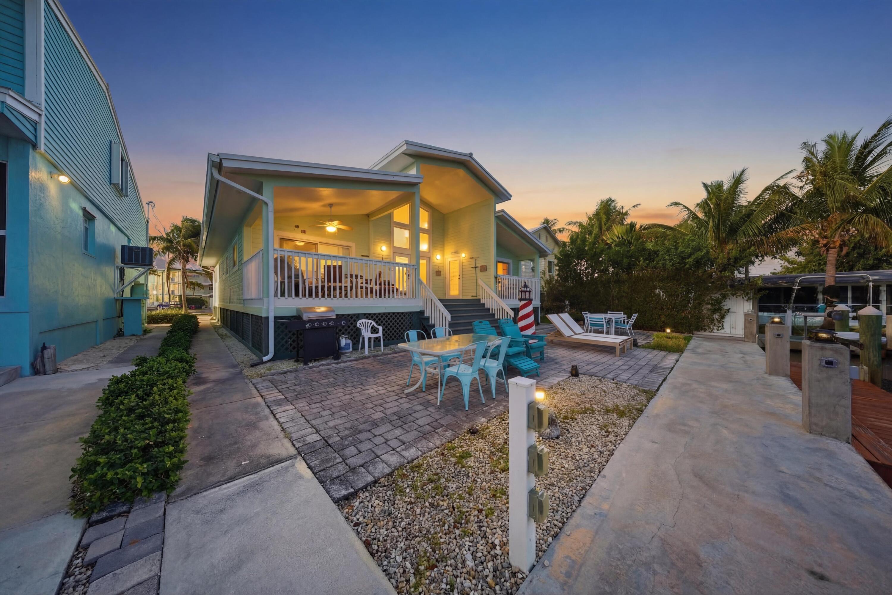 340-350 E Ocean Drive Property Photo 5