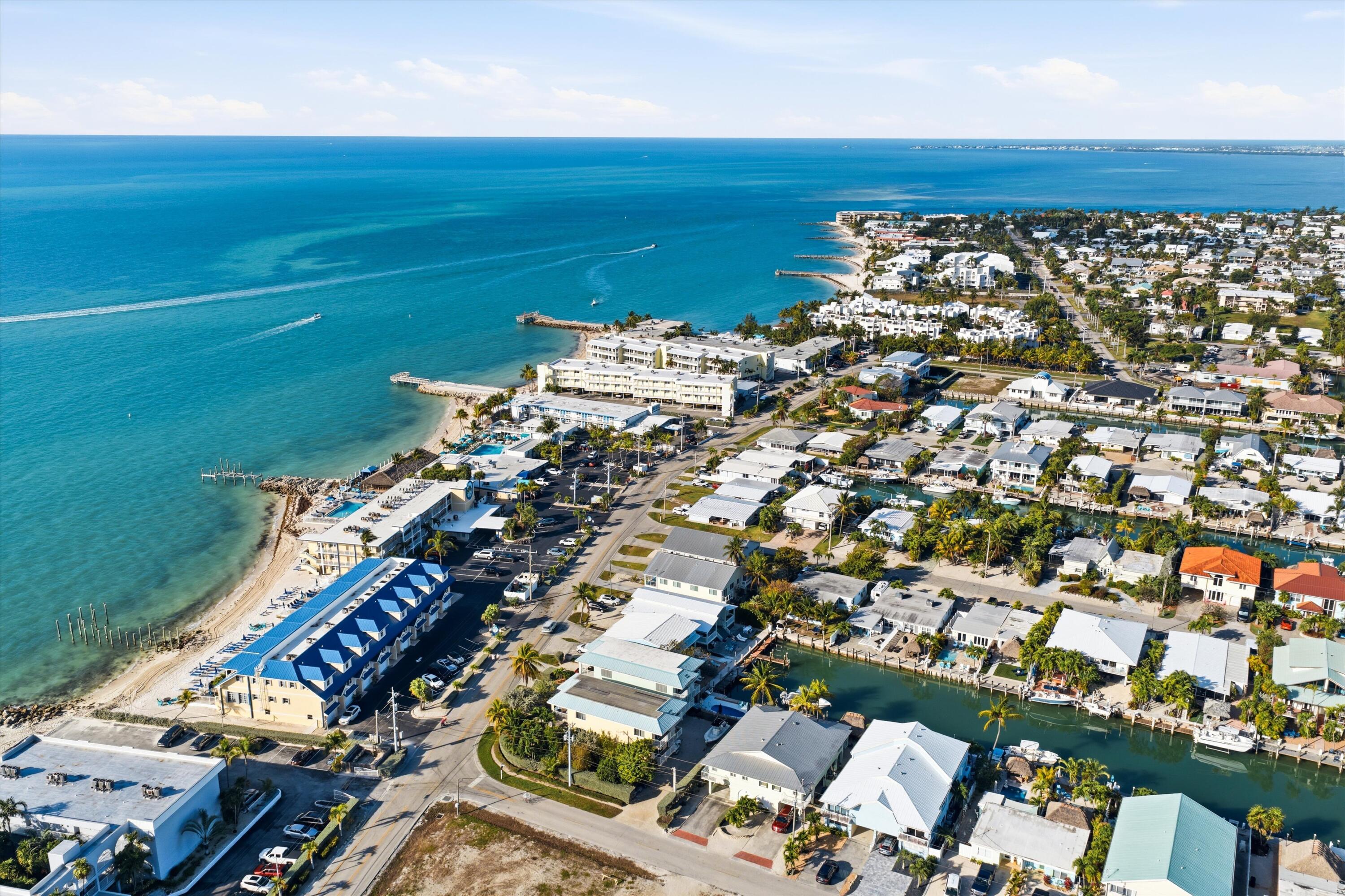 340-350 E Ocean Drive Property Photo 20