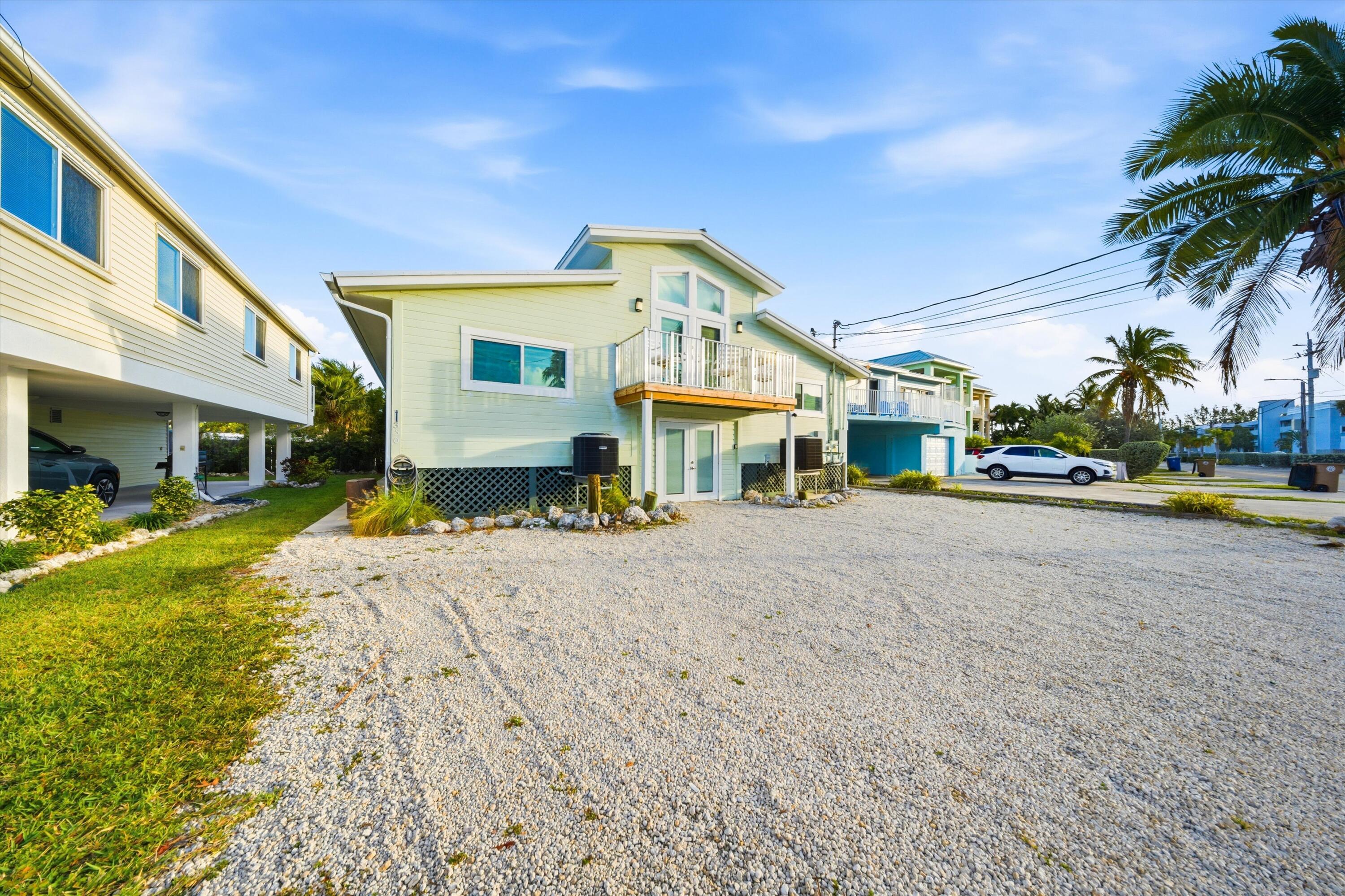 340-350 E Ocean Drive Property Photo 25