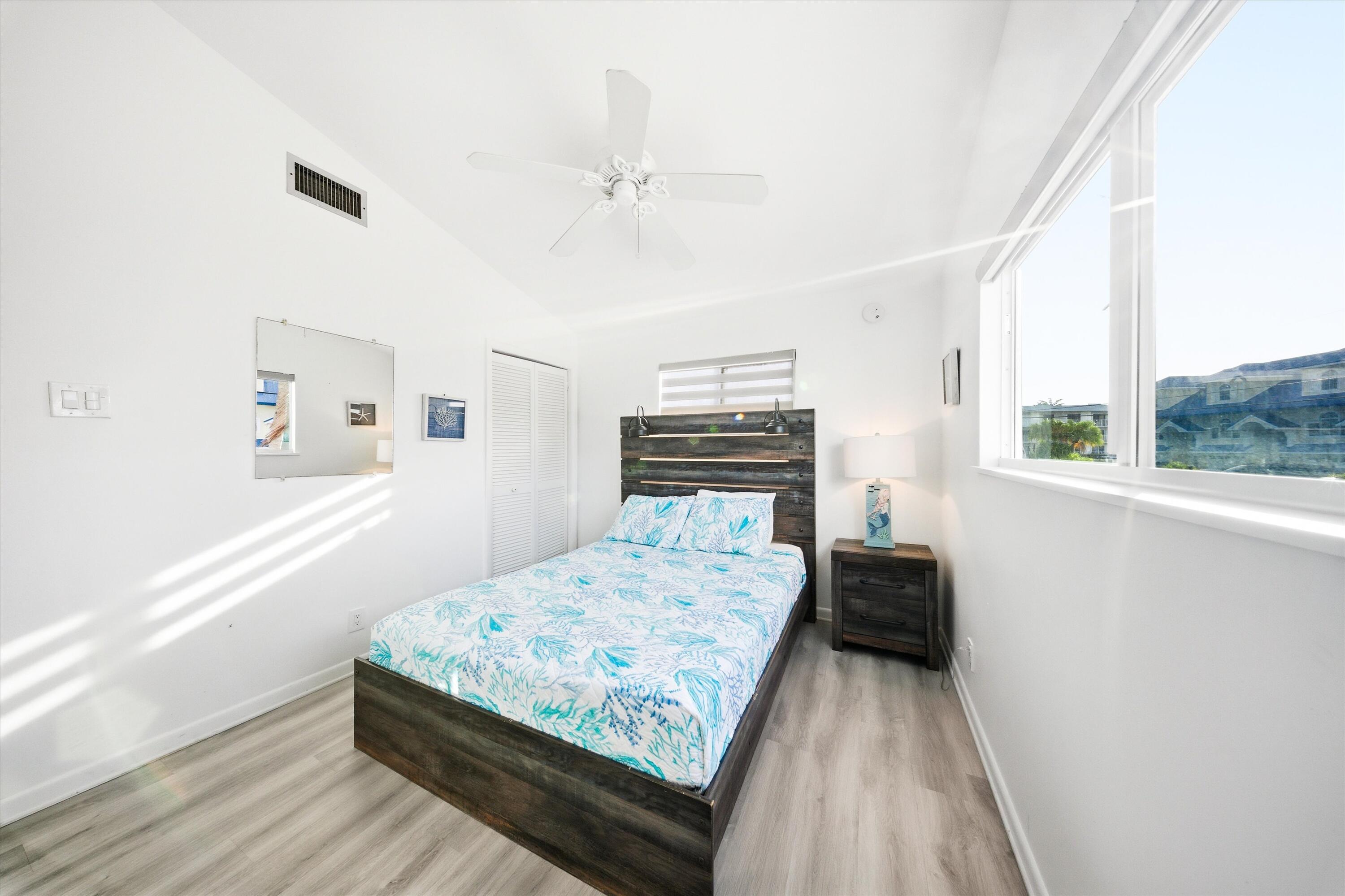 340-350 E Ocean Drive Property Photo 54