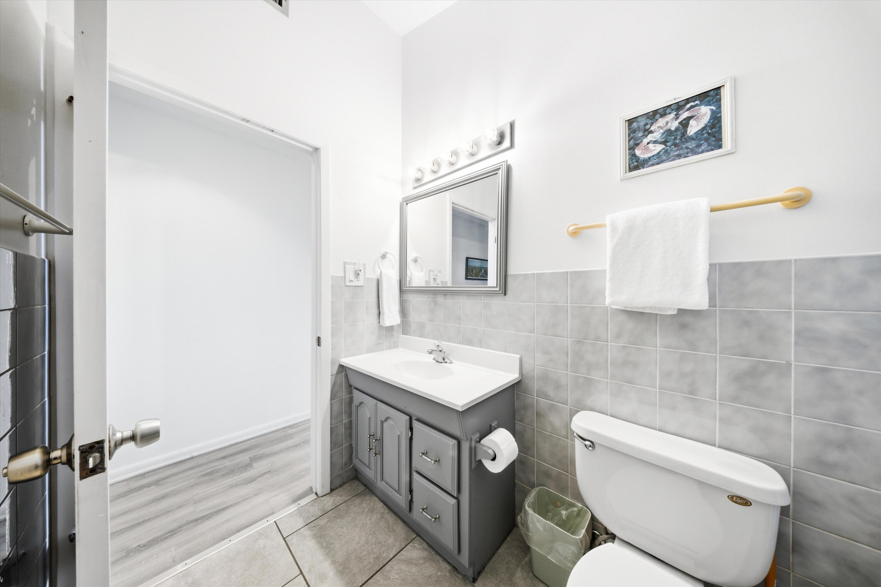 340-350 E Ocean Drive Property Photo 58