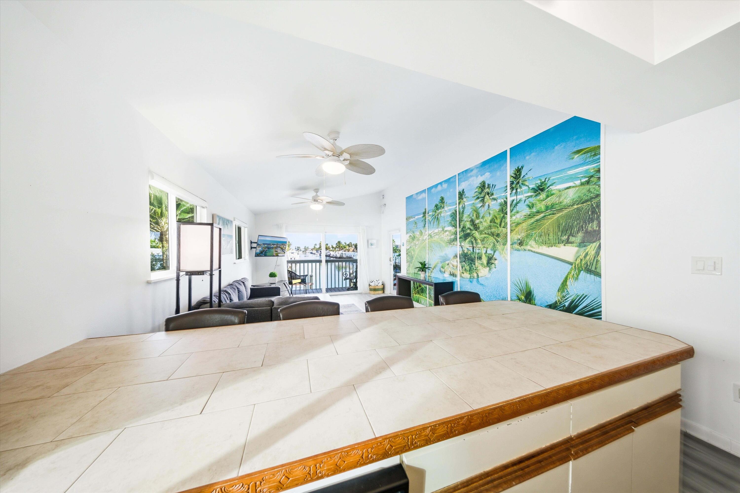 340-350 E Ocean Drive Property Photo 74