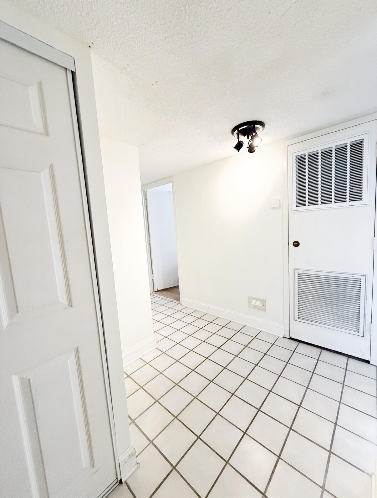 3312 Northside Drive 202 Property Photo 1