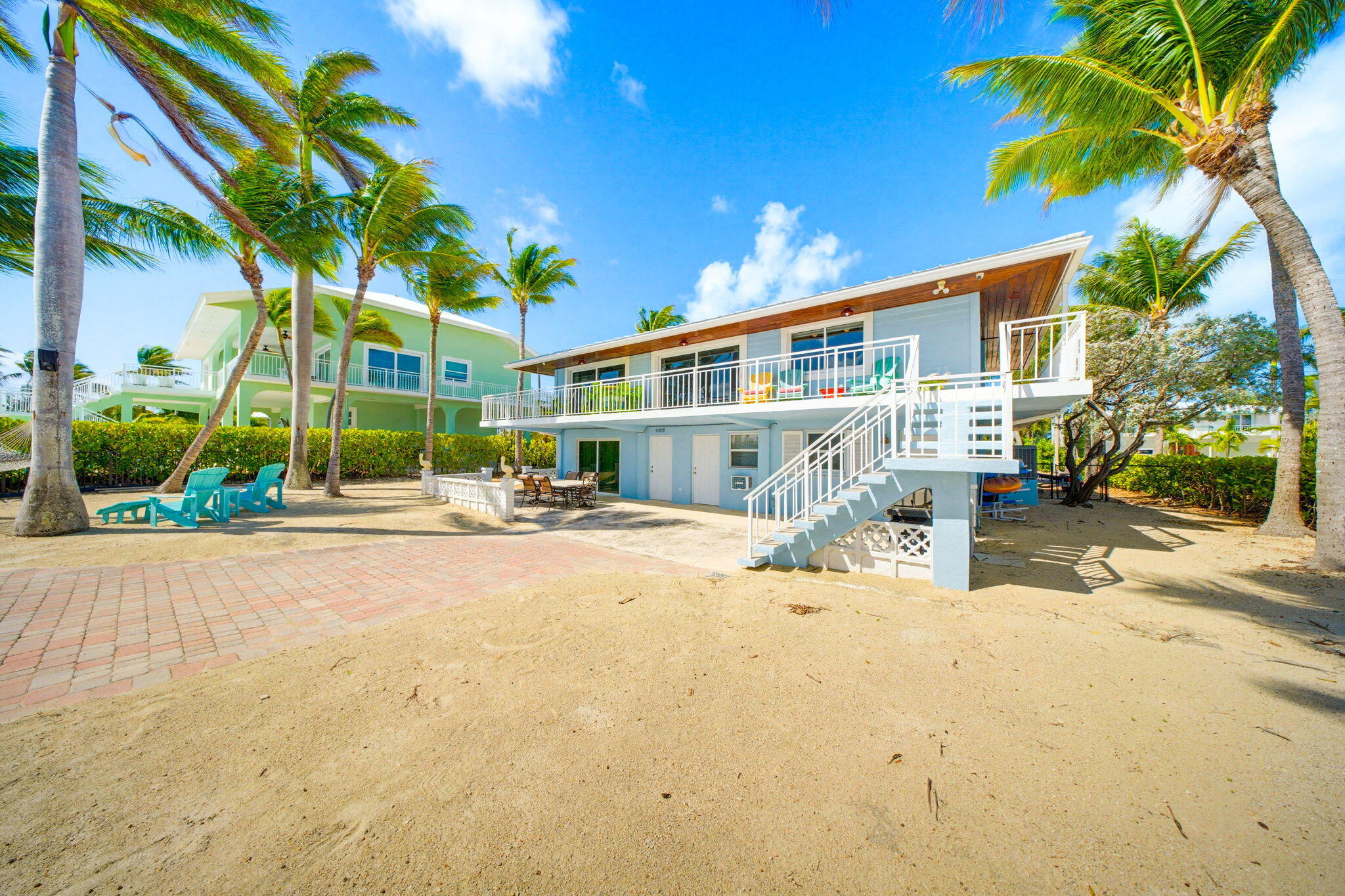 425 Harbour Drive Property Photo 45