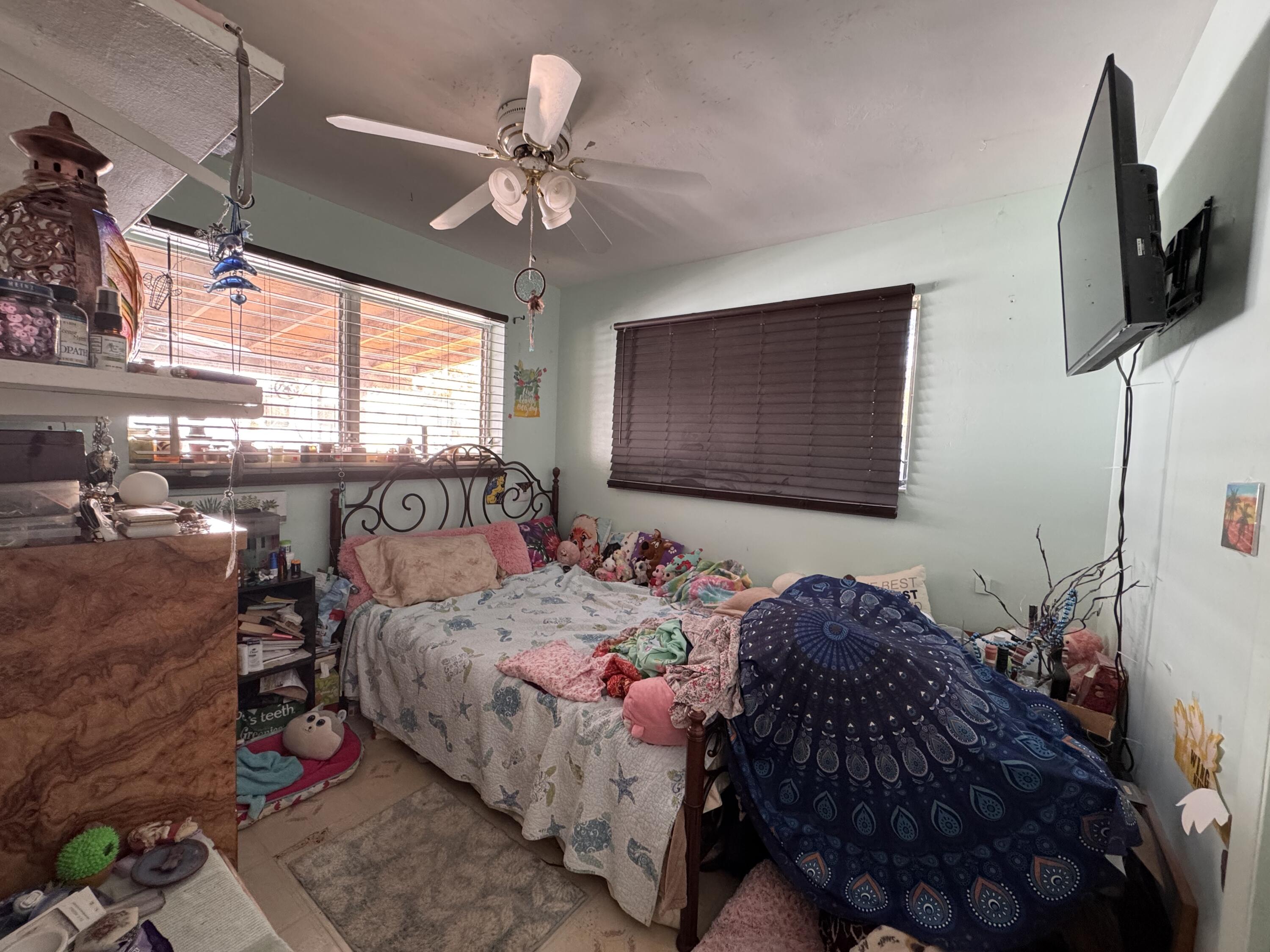 110 E Ridge Road Property Photo 13