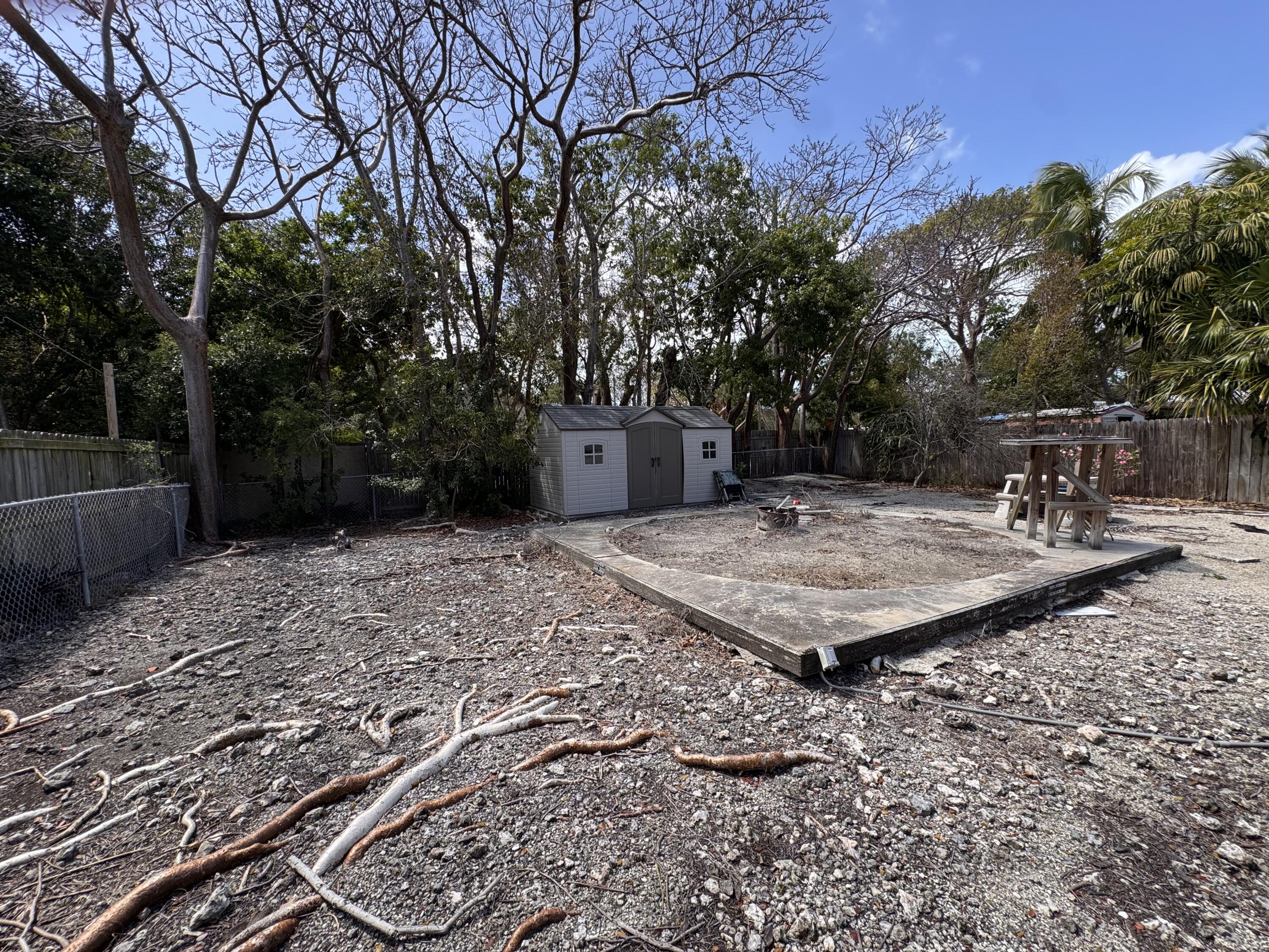 110 E Ridge Road Property Photo 29