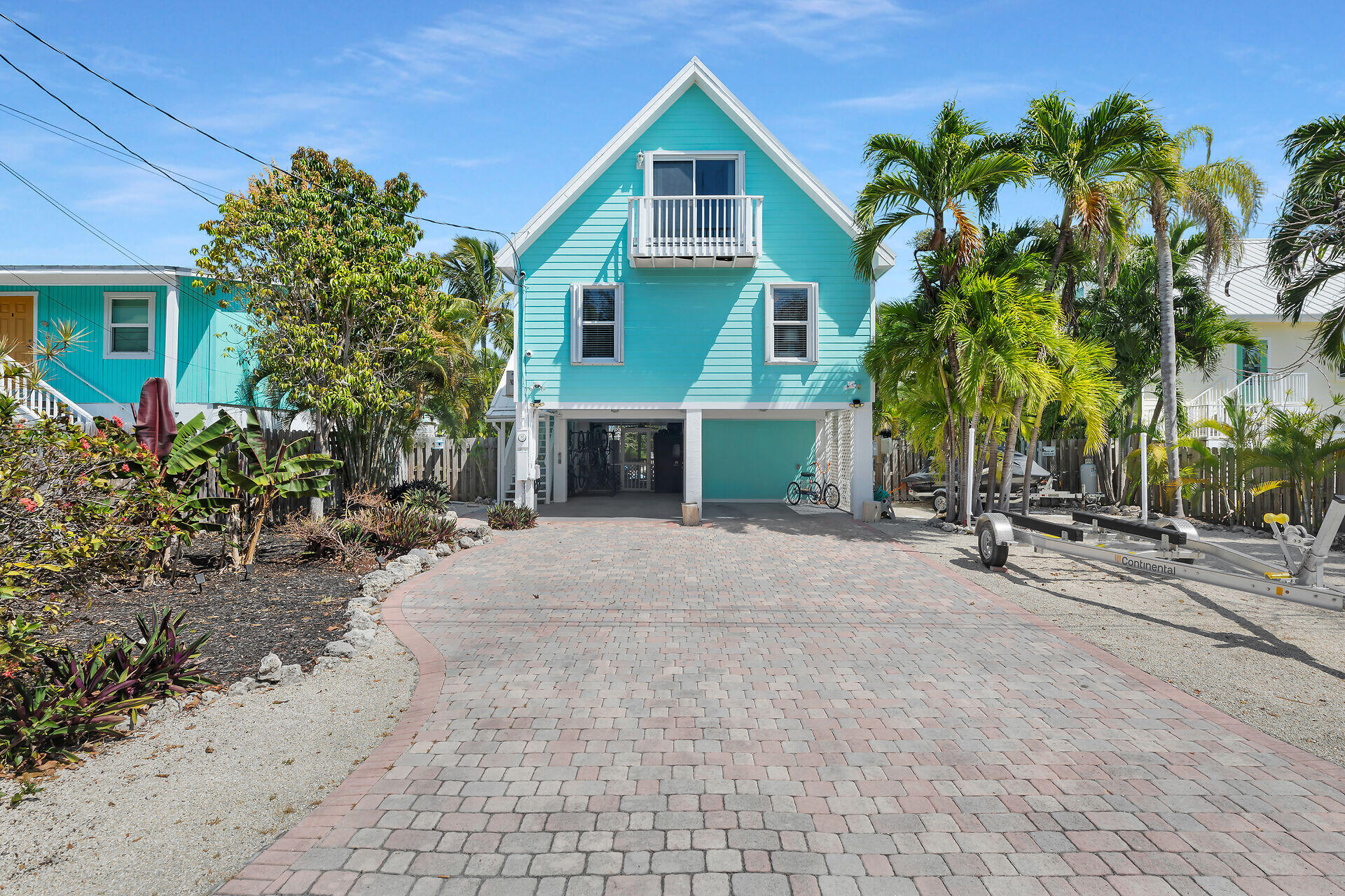 845 Pirates Road Property Photo 2
