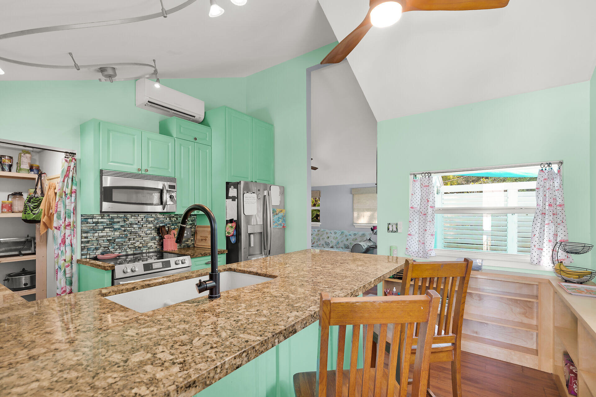 14 Bonita Avenue Property Photo 12