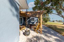 4480 Lakeview Drive Property Photo 8