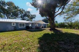 4480 Lakeview Drive Property Photo 11