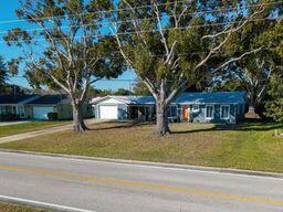 4480 Lakeview Drive Property Photo 20