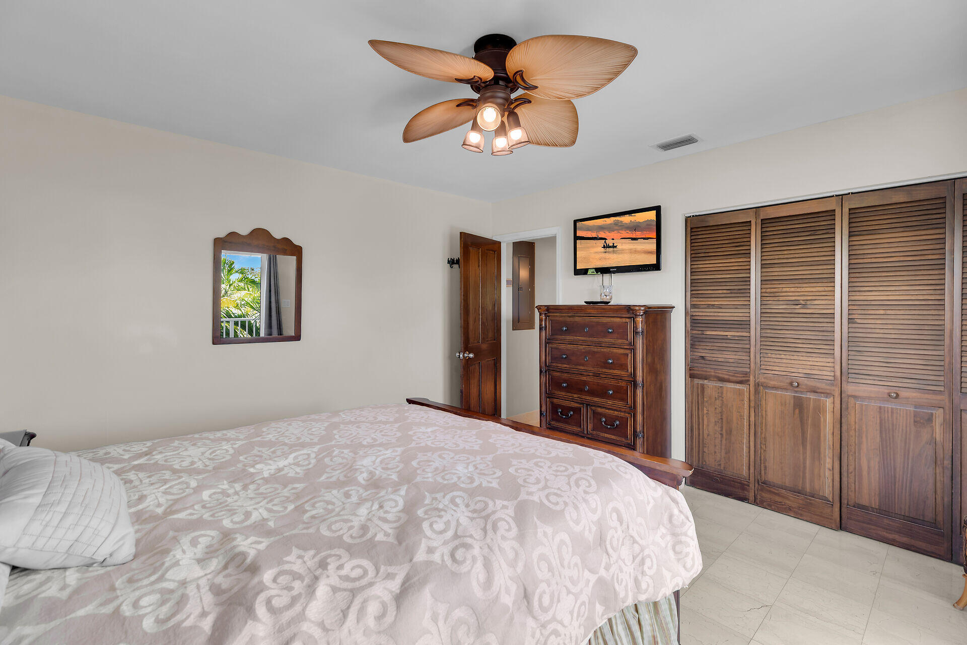 136 San Remo Drive Property Photo 50