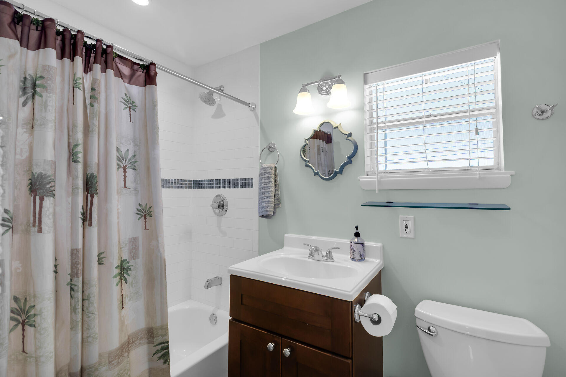 70 7th Street Property Photo 19