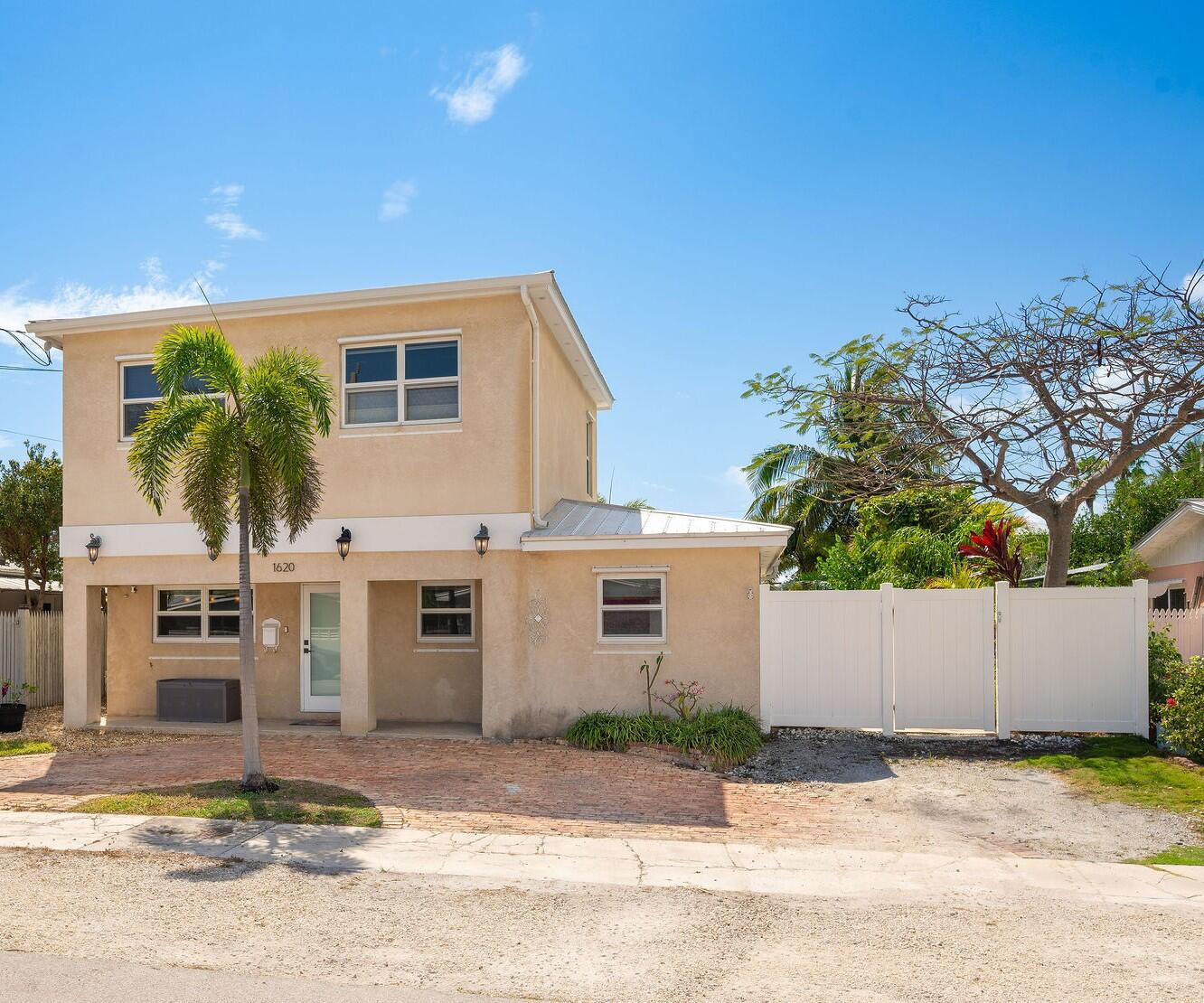 1620 Jamaica Drive Property Photo 28