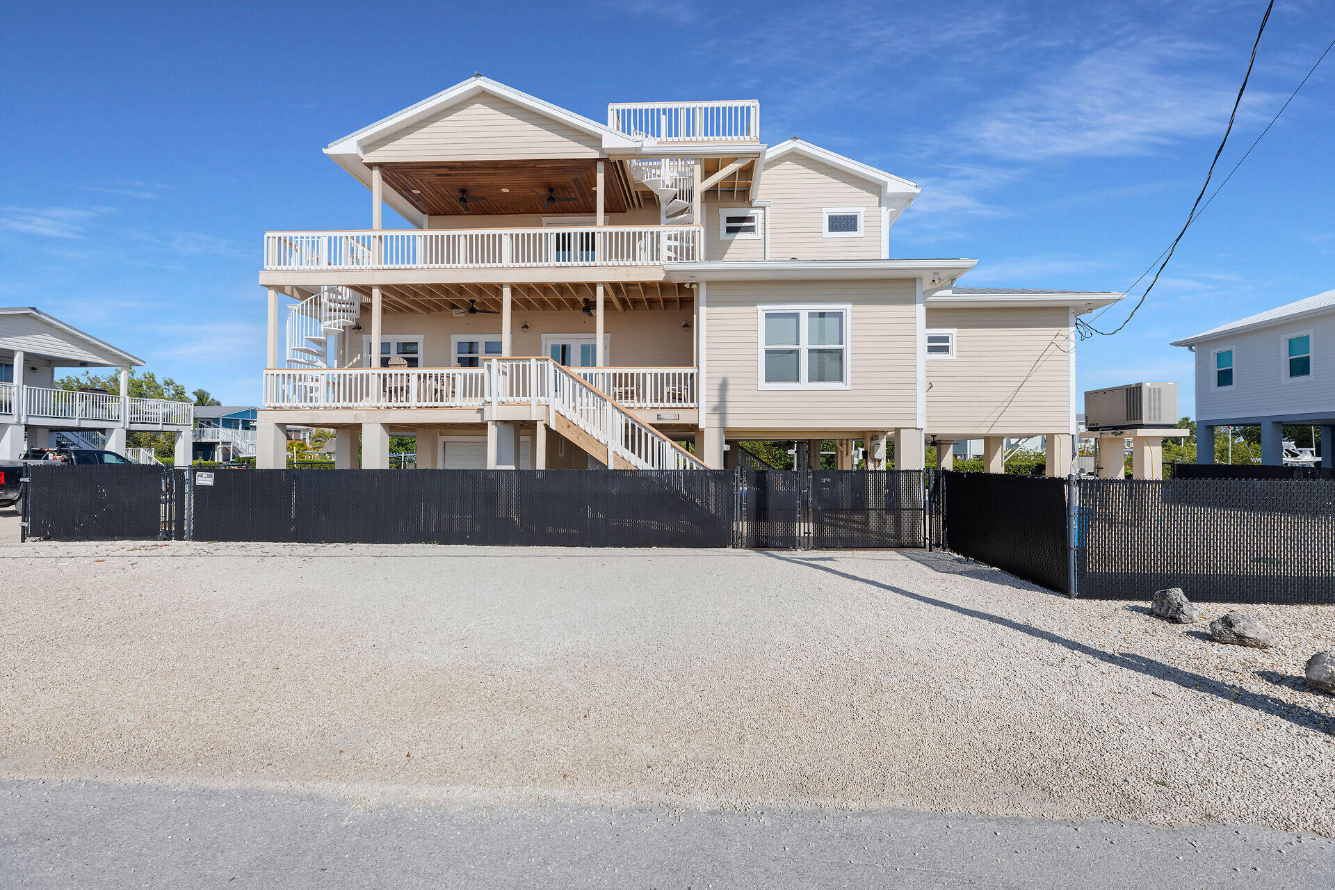 333 Indies Road Property Photo 63
