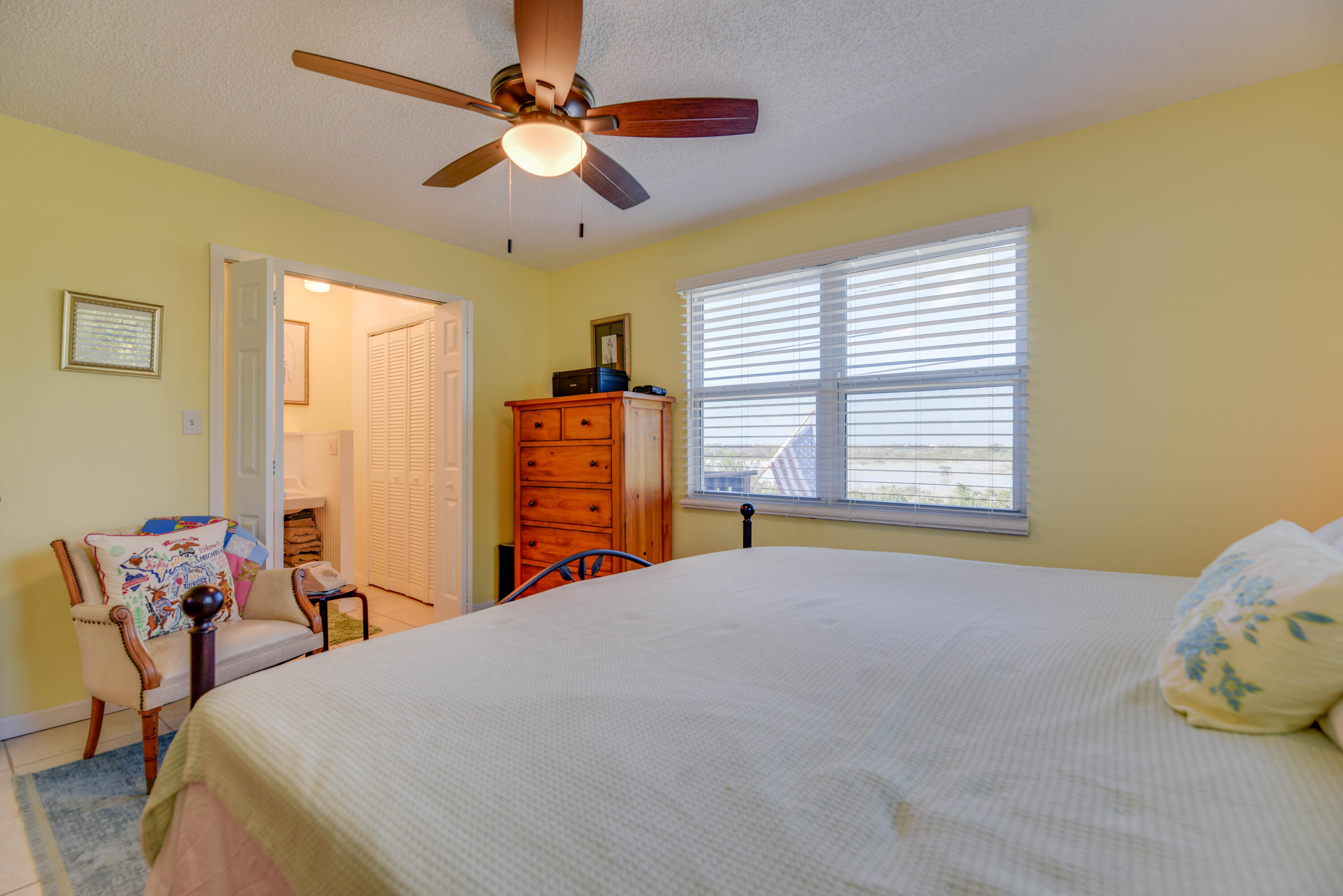 1719 Narcissus Avenue Property Photo 13
