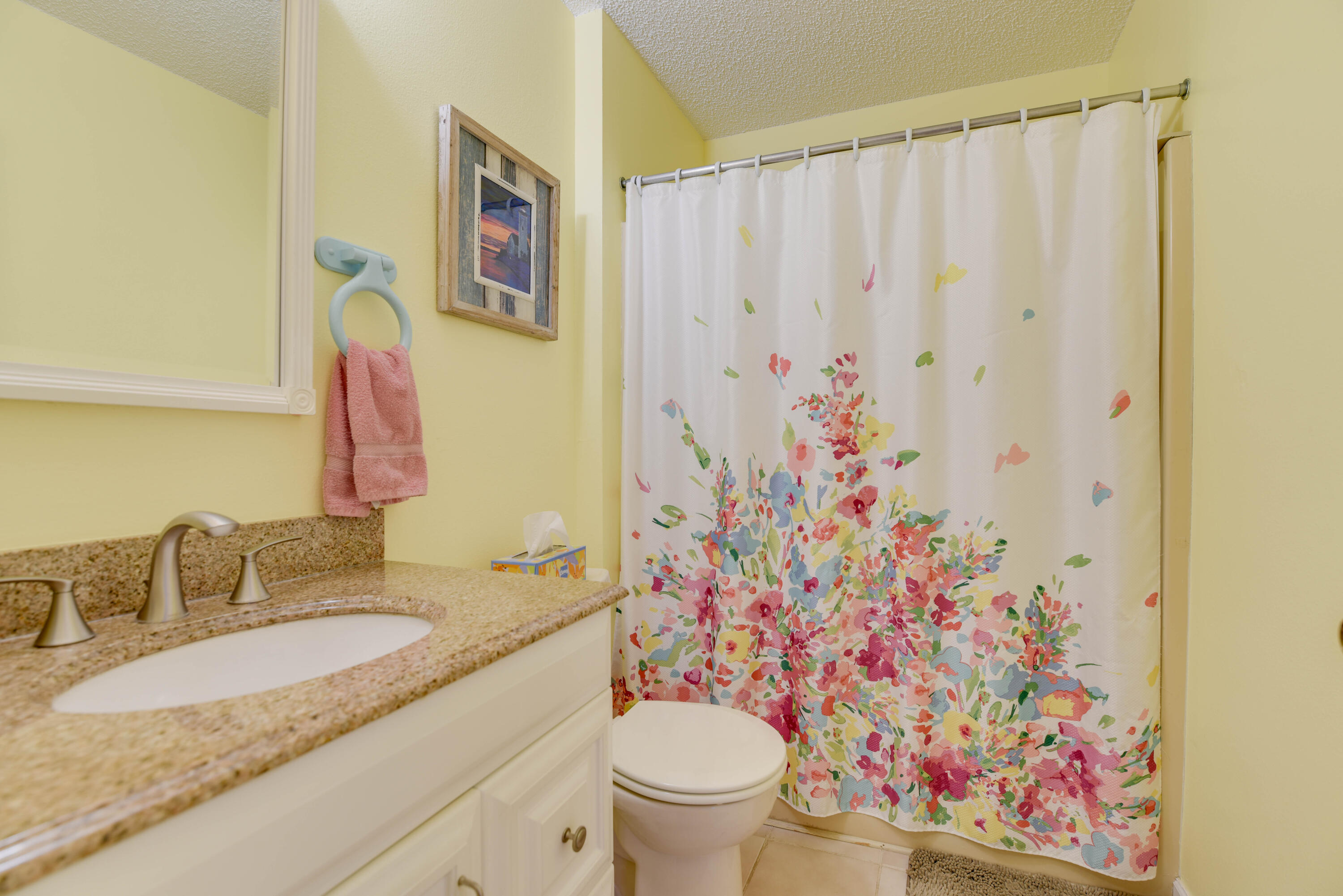 1719 Narcissus Avenue Property Photo 17