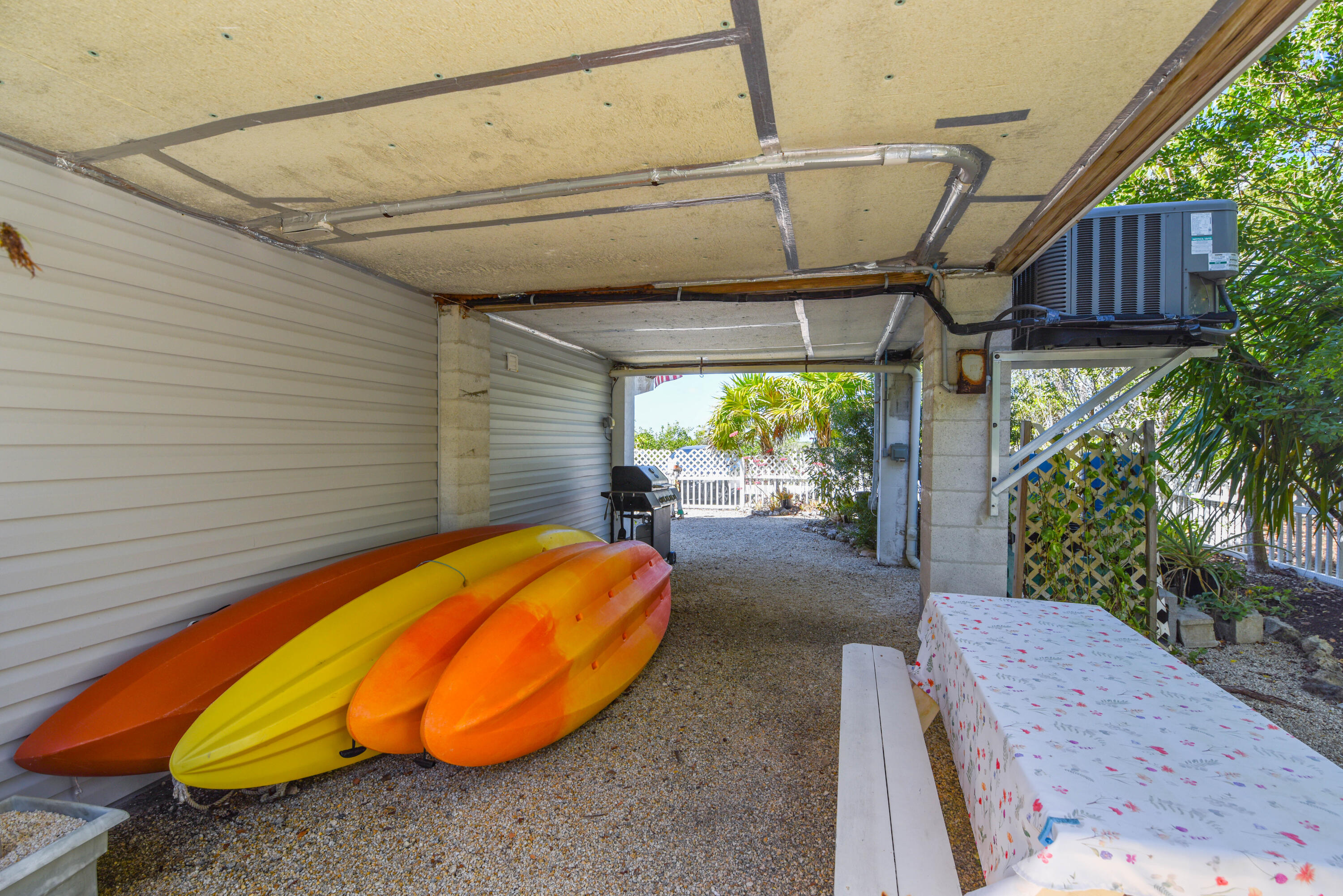 1719 Narcissus Avenue Property Photo 28