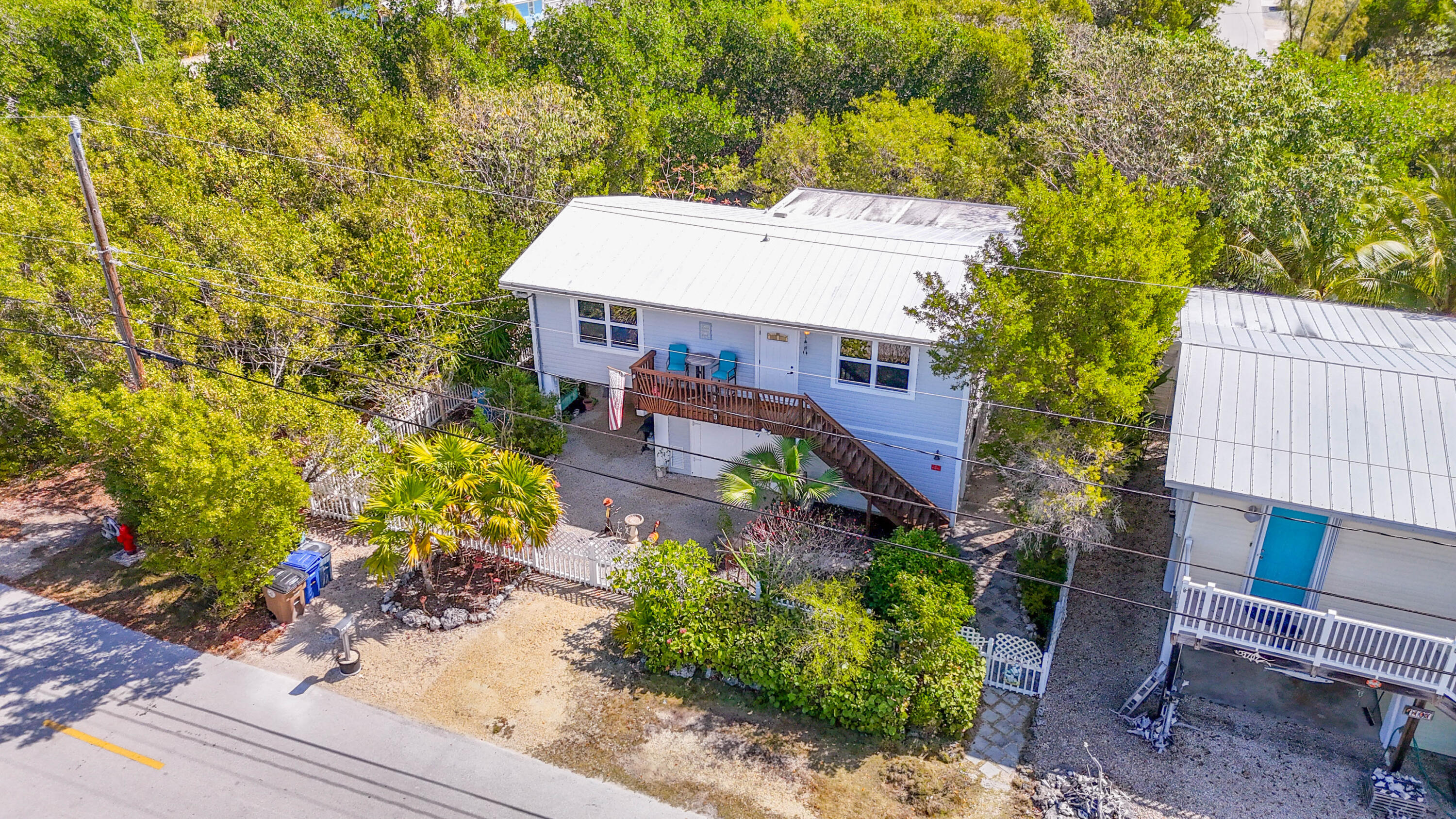 1719 Narcissus Avenue Property Photo 33
