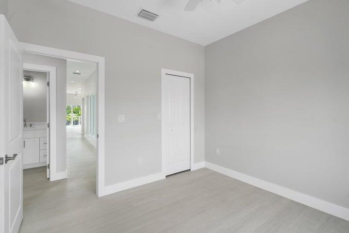 1119 Calder Road Property Photo 11
